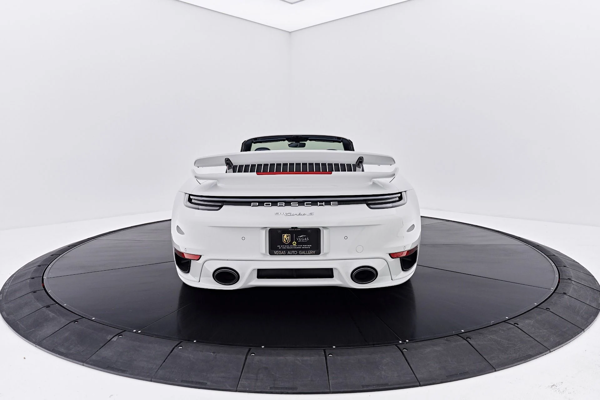 mph015_4250661723_Used_2025_Porsche_911_Turbo_S_1788486890_8434912d55