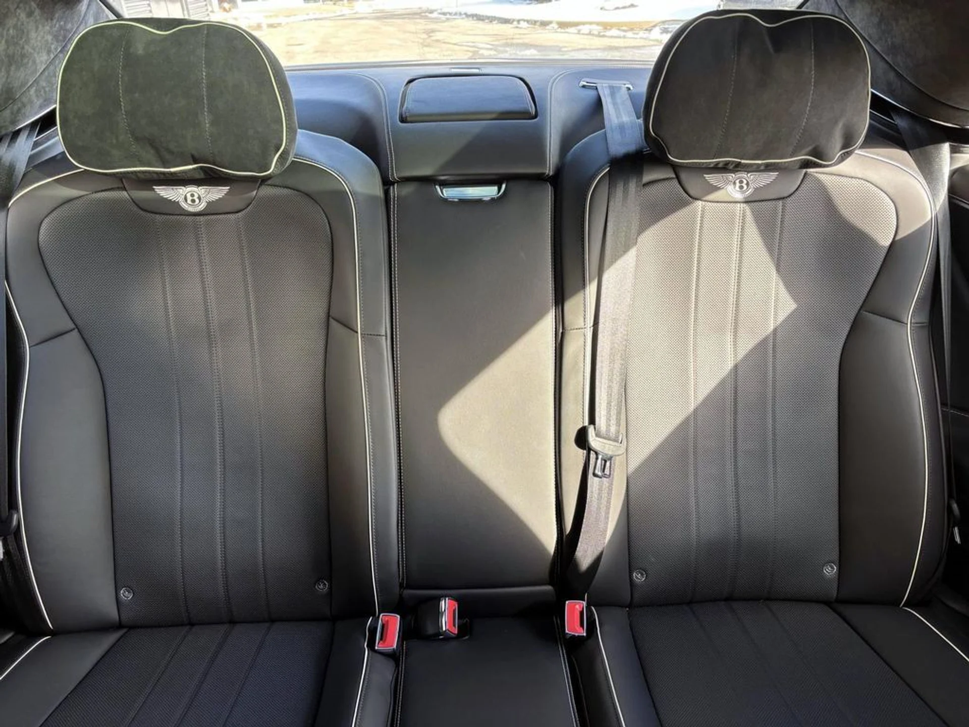 mph015_4252947704_c083fd253c5325fc1797b5103a6ae86ex_90f42fa1b5