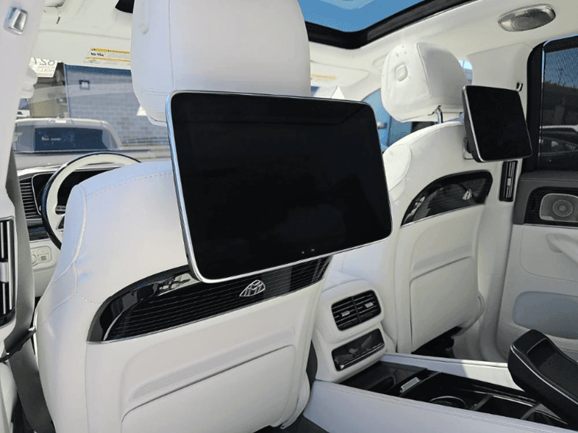 mph015_4270678661_ad0e9943f87db32a076adfe6f8699254_50942ff324