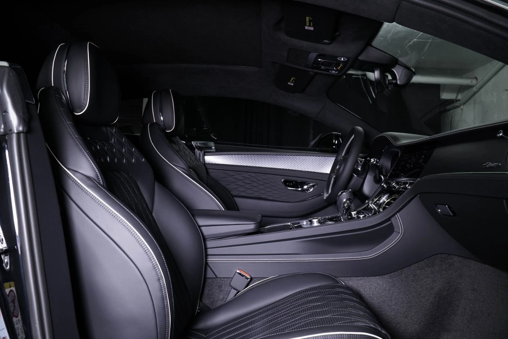 mph015_4272750275_New_2026_Bentley_GT_Azure_1765389294_23ddac28a5