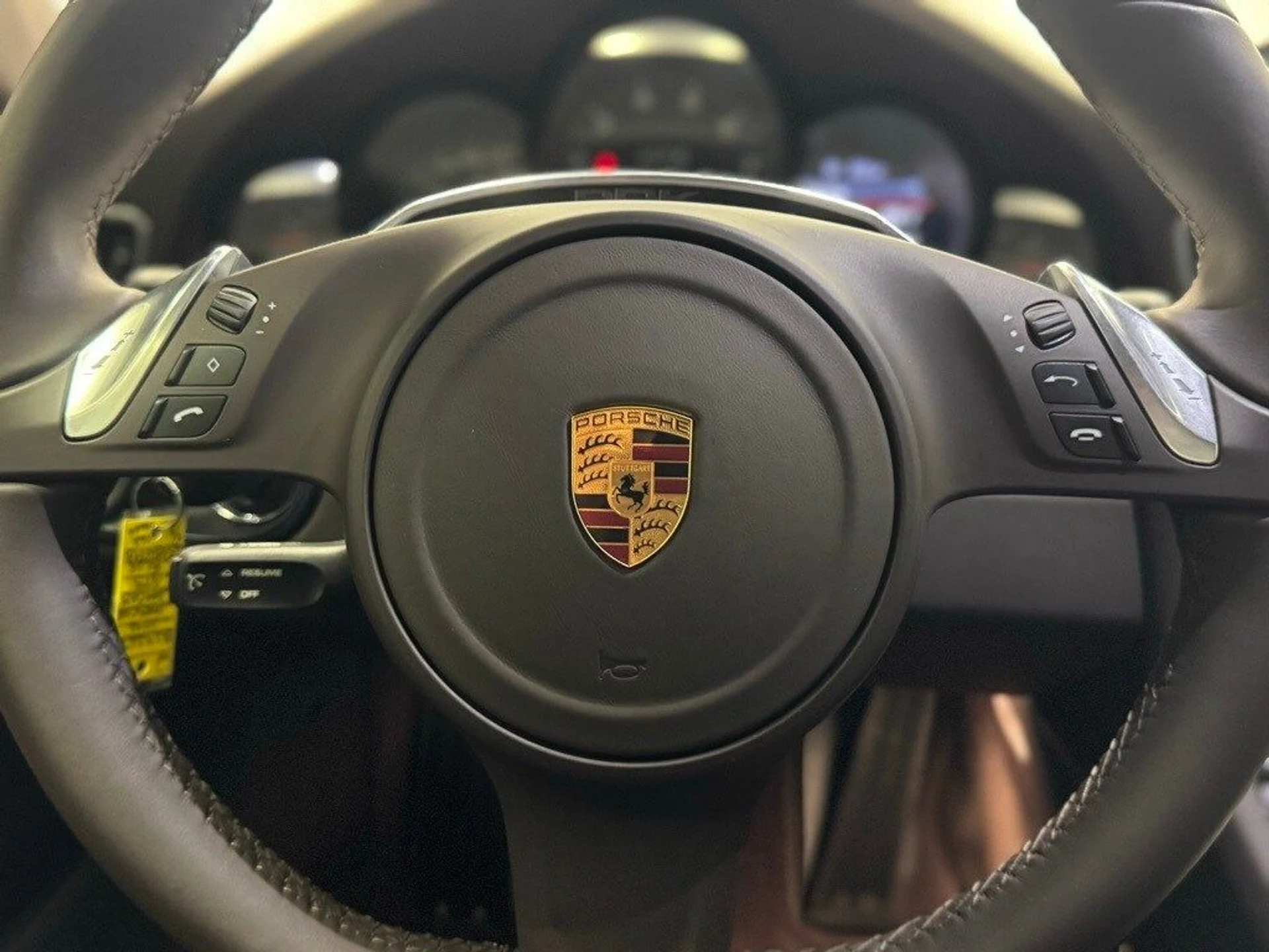 mph015_4275088829_75da18681b467330a8df32b4c91fd5dcx_d12cba4e6e