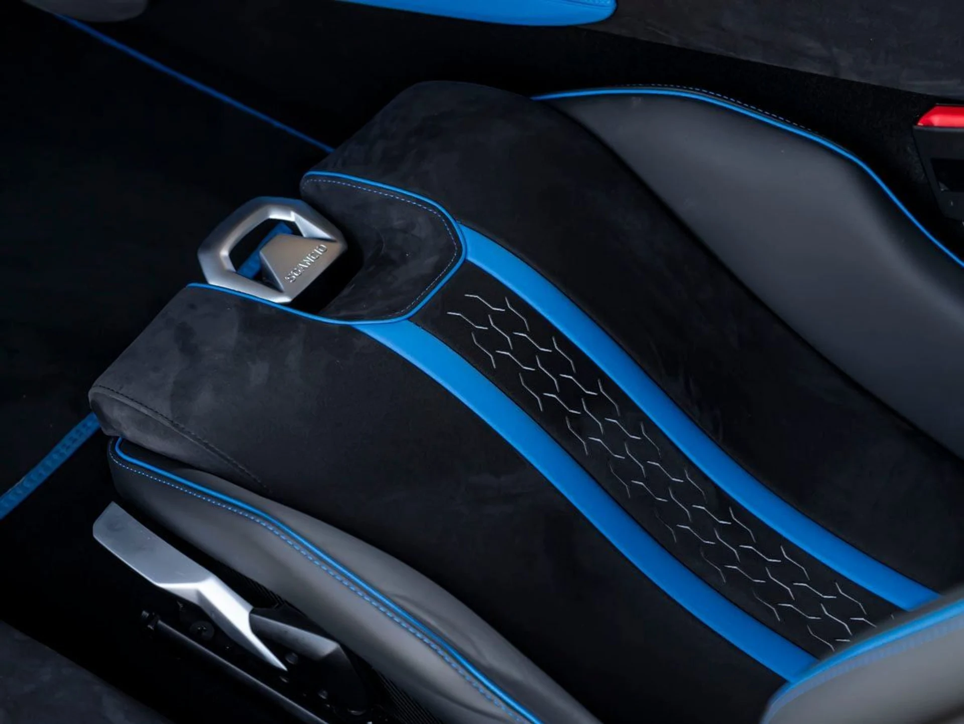 mph015_427588417_16_cf0c544ad3