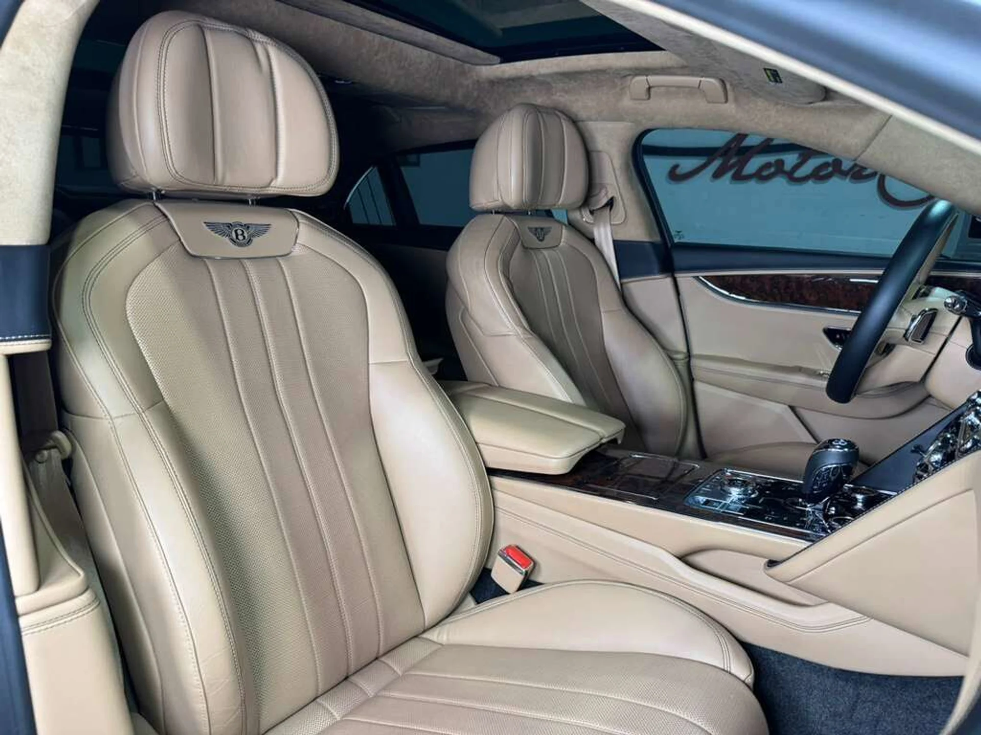 mph015_4287446983_6d9b058020ca22e69dab7e0eac21f6cf_22071d7787