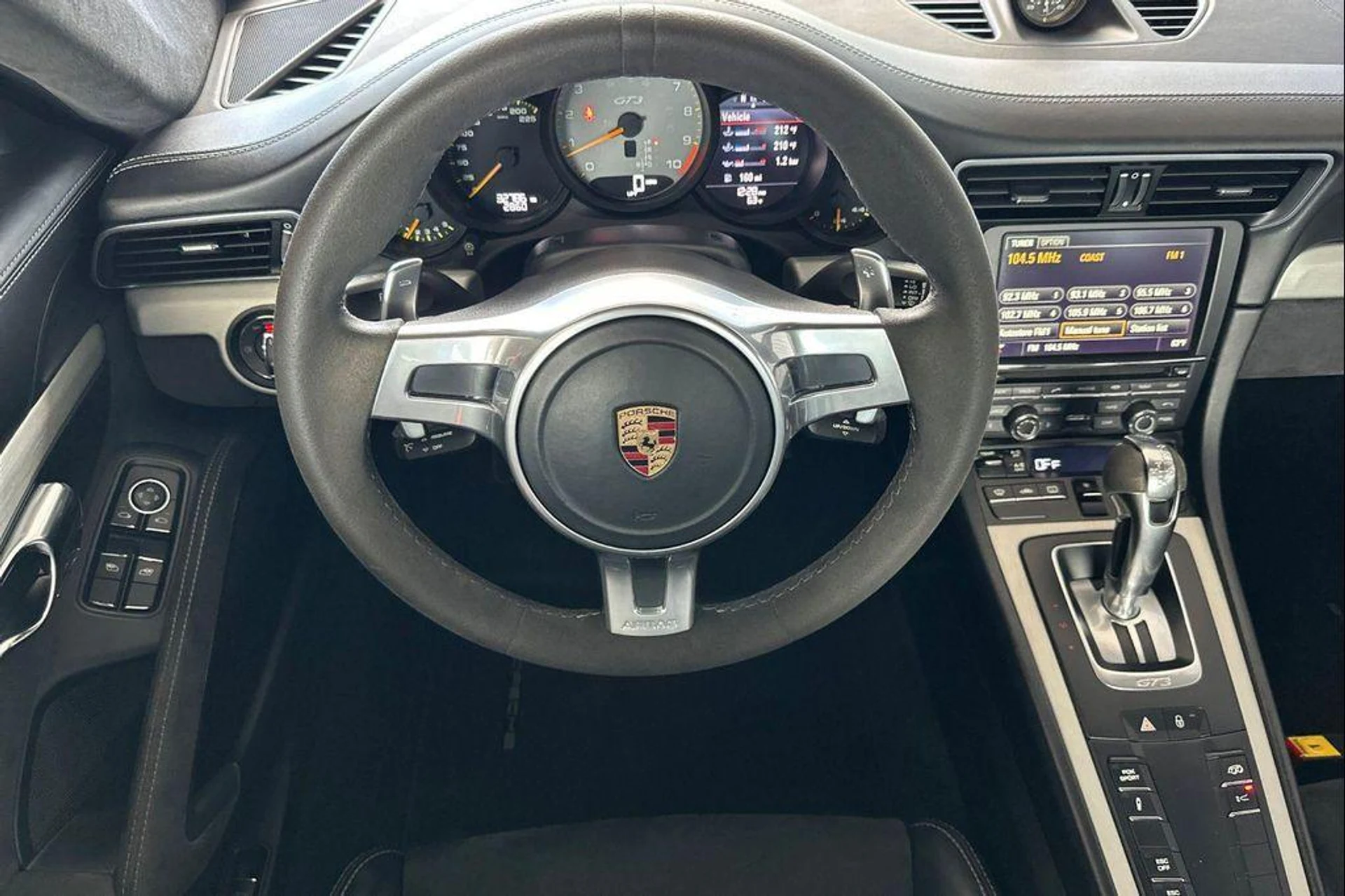 mph015_438755780_8d_ANF_8_K4_Oh_U_Yz_CL_oo_G1_L2_Qxk_ZM_f1fc101e98