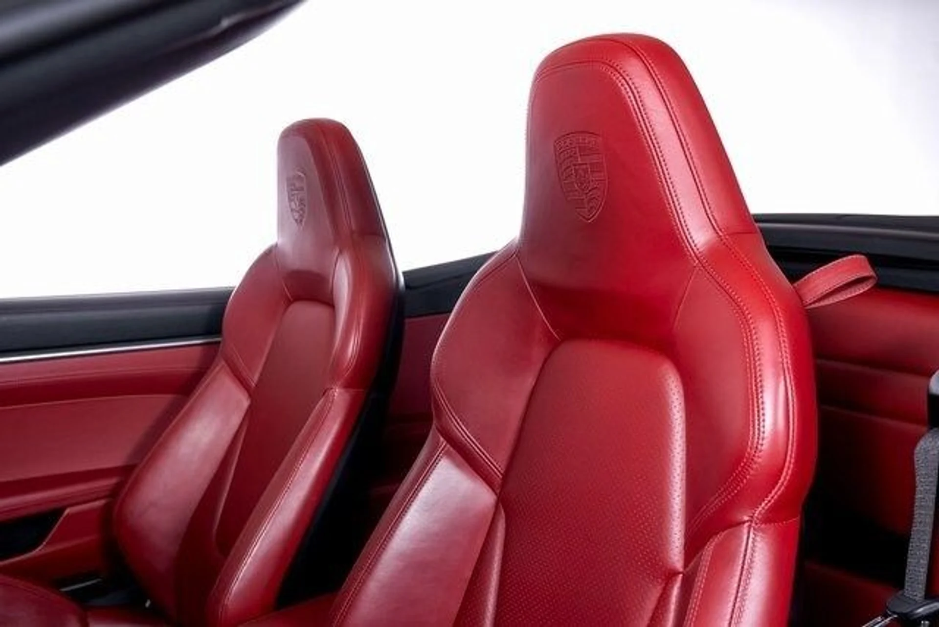 mph015_442018754_03fc5fbec4c8d89b9bffe3d91eb5557ex_024305b6e2