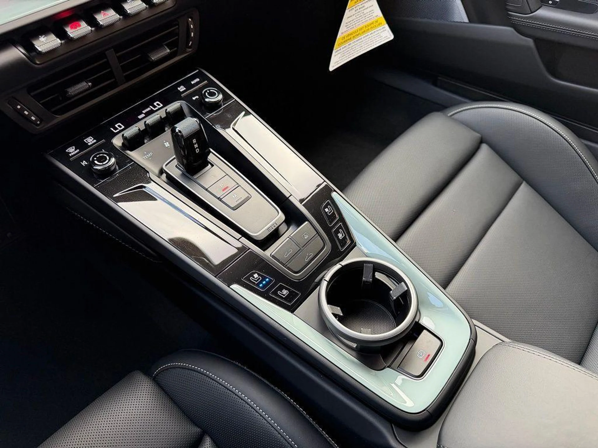 mph015_442383643_w1ys_W_Lb8_D6f_Pyh_G_Gt_Lrlgn_O_Omb_A_ac68001139