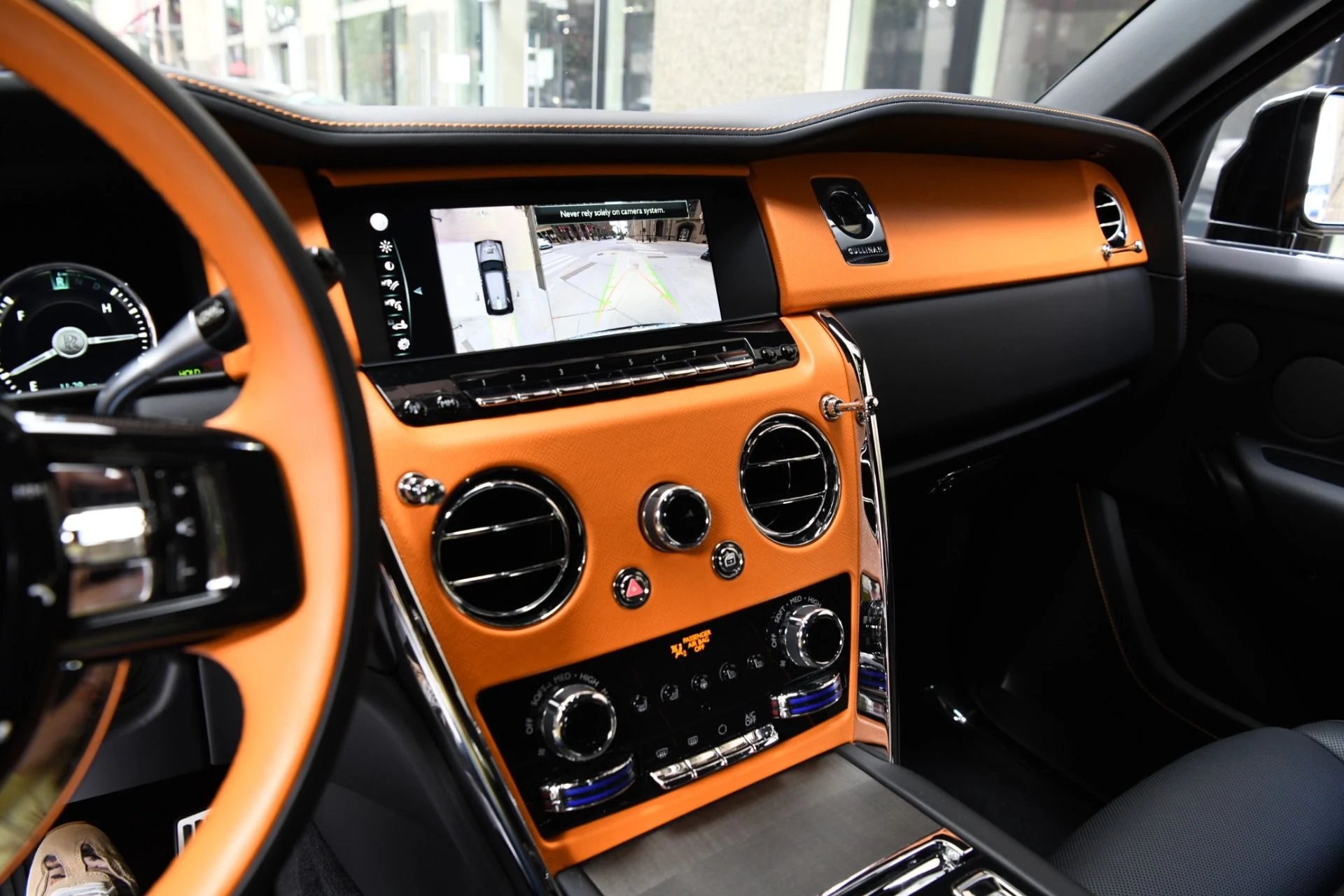 mph015_443096383_11933_p17_l_6ca5de29f4