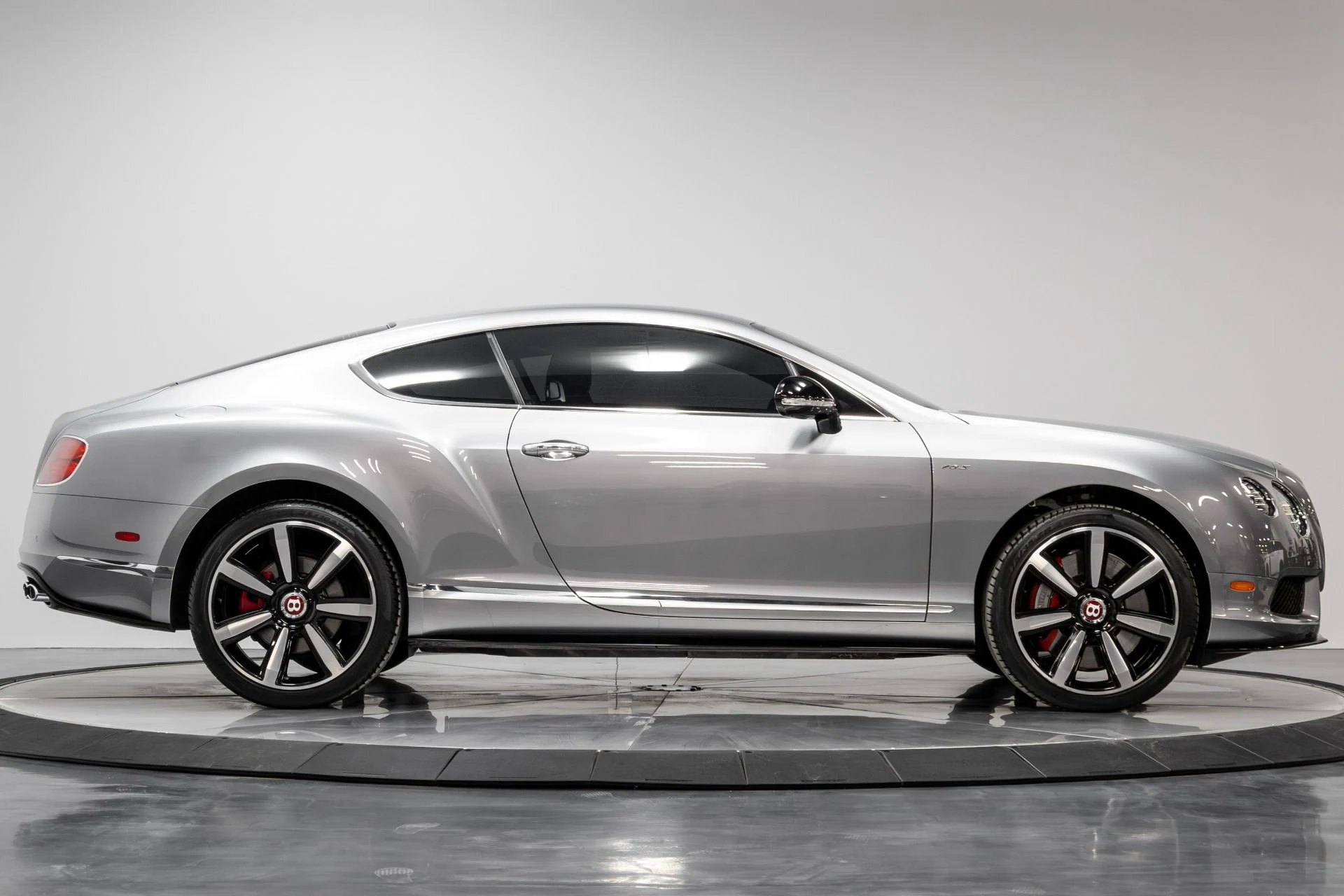 mph015_448921990_Used_2015_Bentley_Continental_GT_V8_S_1770244632_95b8f5ab9d