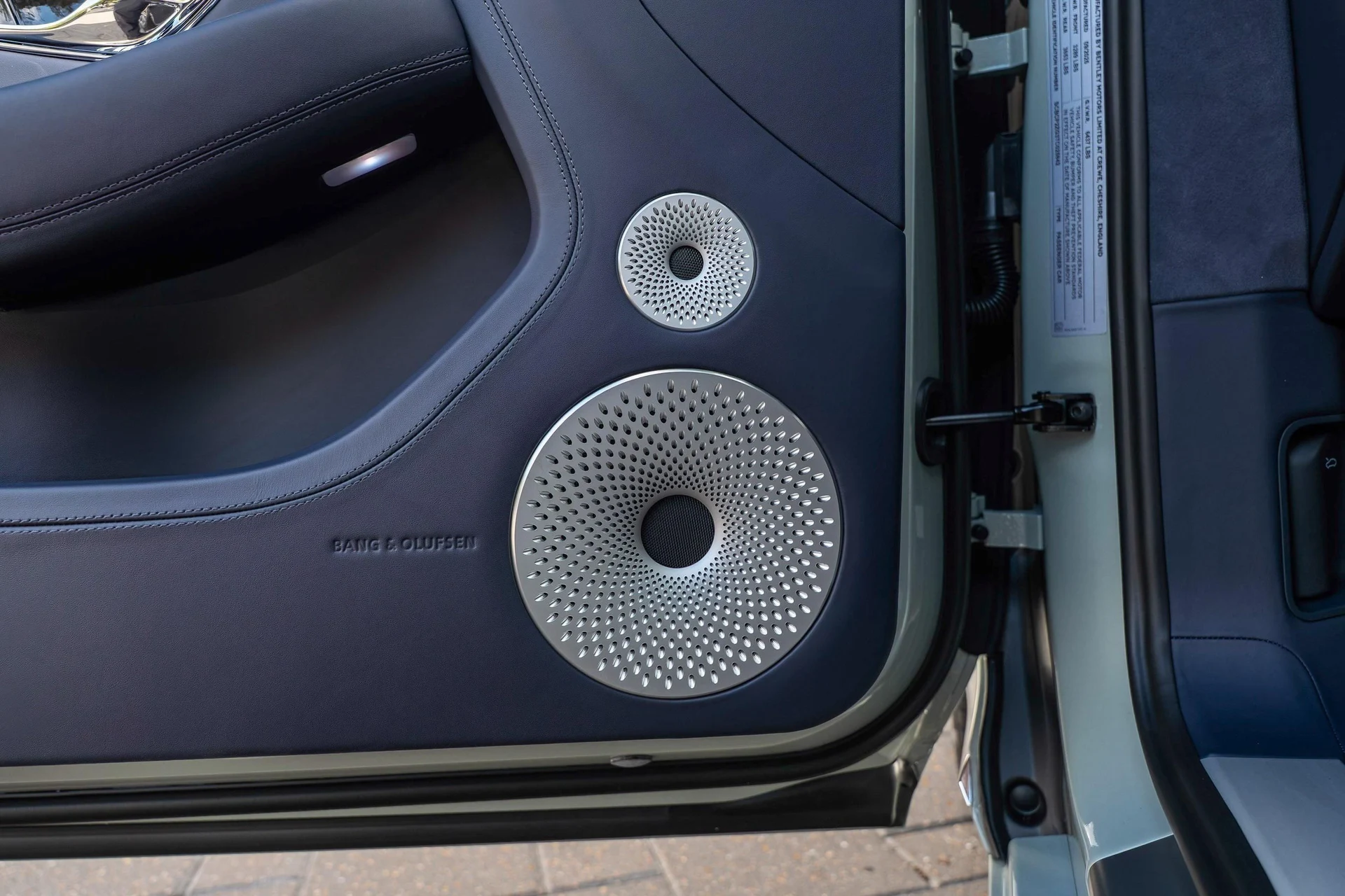 mph015_456899902_470962000_691ded937425967942f2ff36_d39ba9e7c3