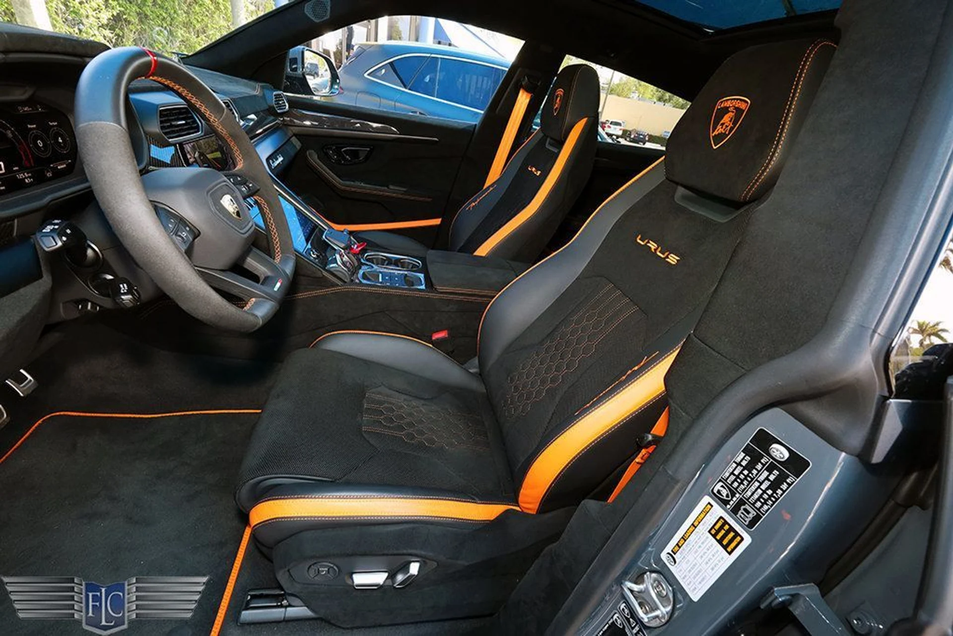 mph015_457611016_used_2024_lamborghini_urus_performanteawd_6305_23012668_16_1024_cd054afaee