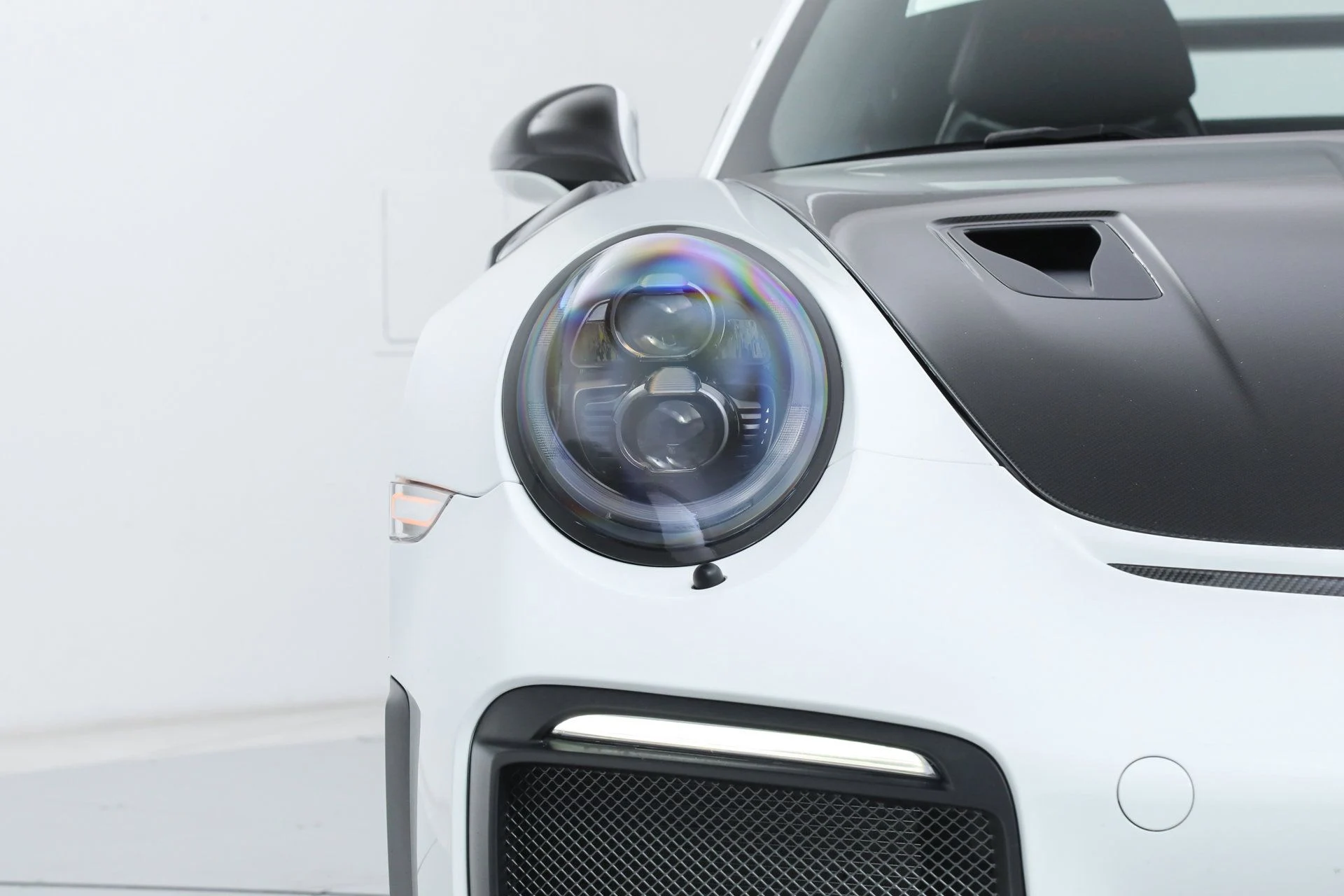 mph015_460641974_19a3d31e1538832b39f5ea3596fc5675_a16a16e490