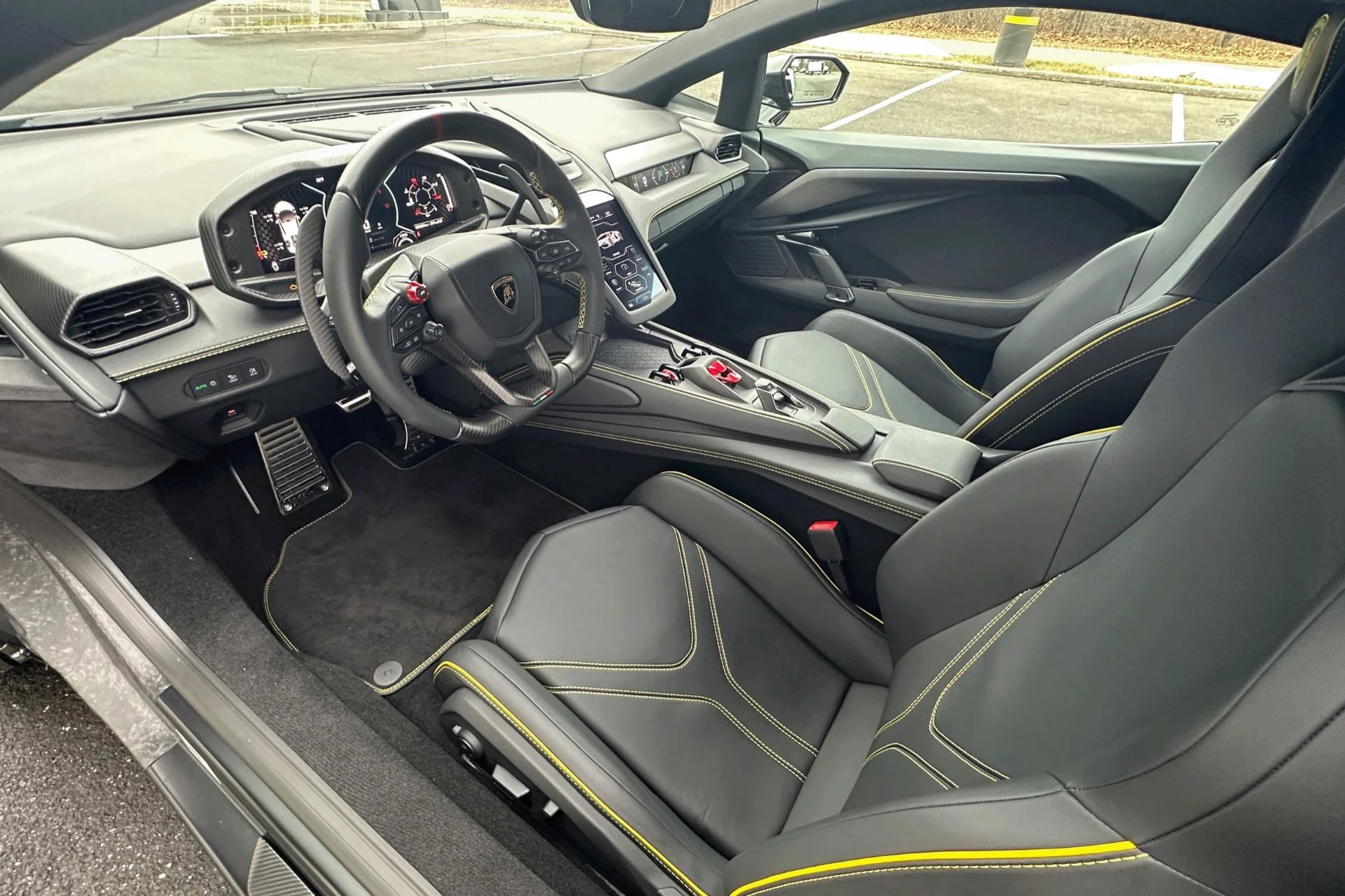 mph015_467563954_New_2026_Lamborghini_Revuelto_1768579341_b466d5065a