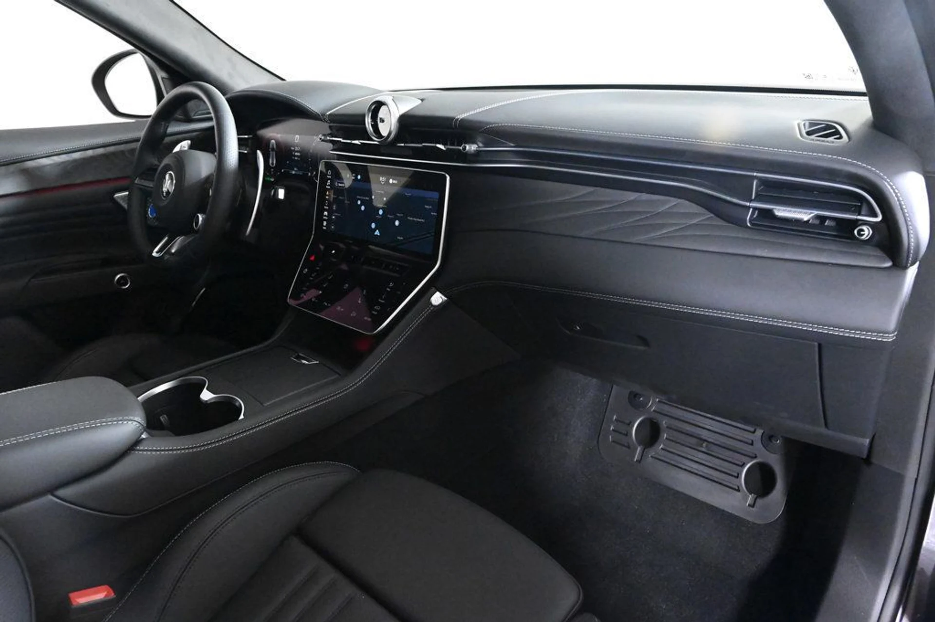 mph015_474441404_new_2026_maserati_grecale_modena_11350_22995345_15_1024_f98d387f4c