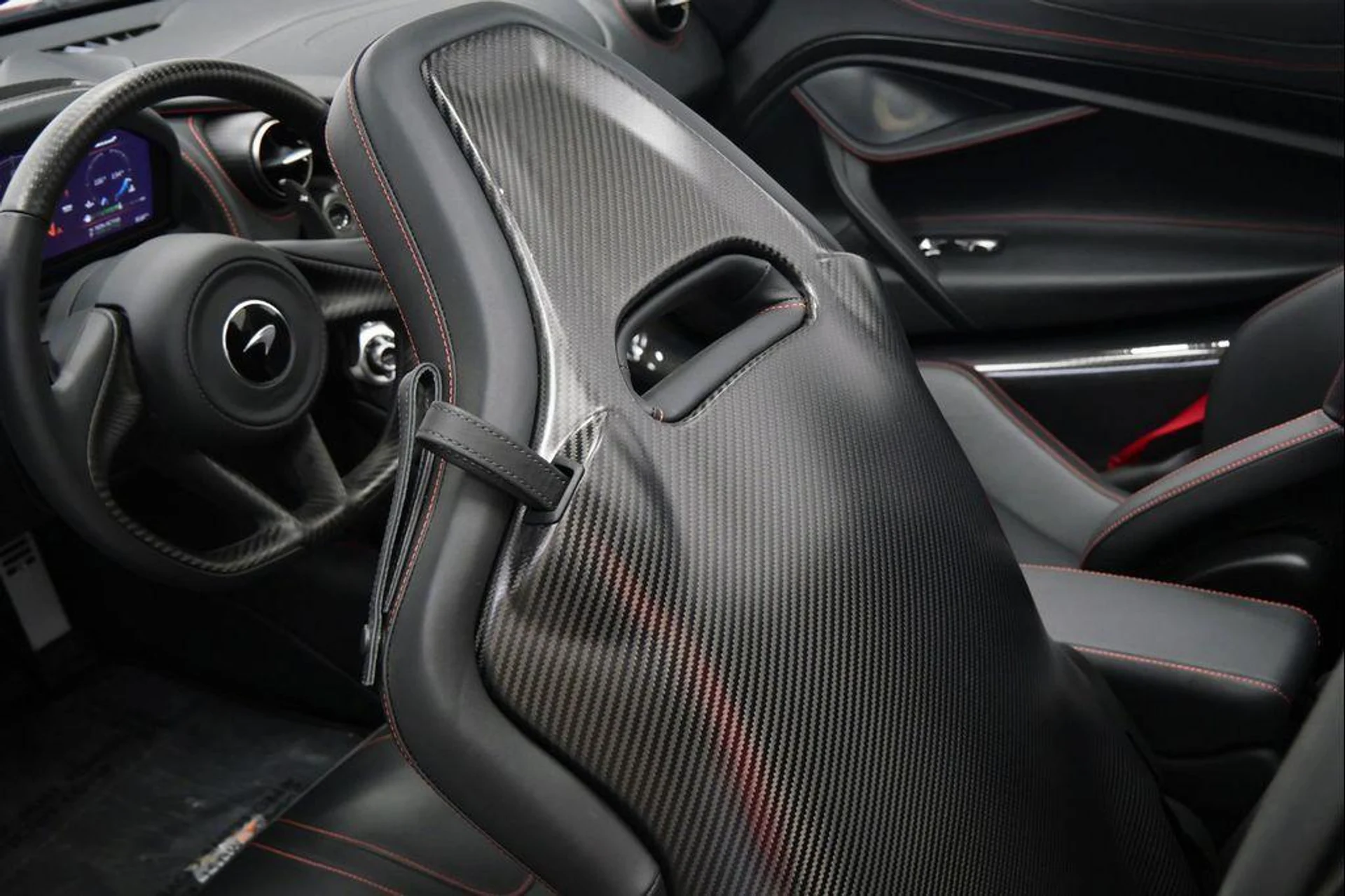 mph015_47783318_8d_O_Jayj_Cz_XI_Fd_Ik4_XD_Ob_Kj_4_E_792b670809