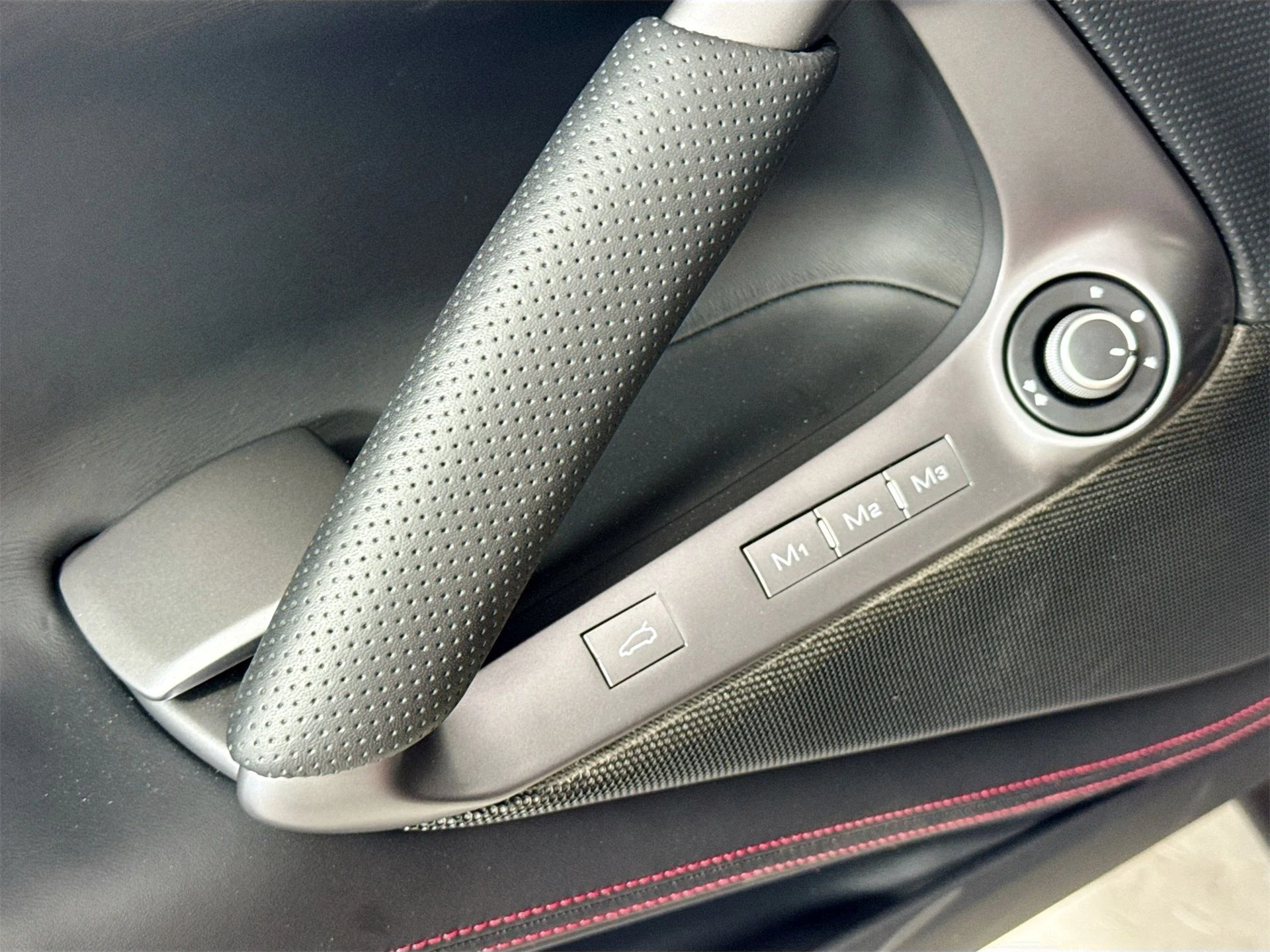 mph015_483795902_1a4224fd9b06525adcc3ec5ce1a27015_5eddab50df