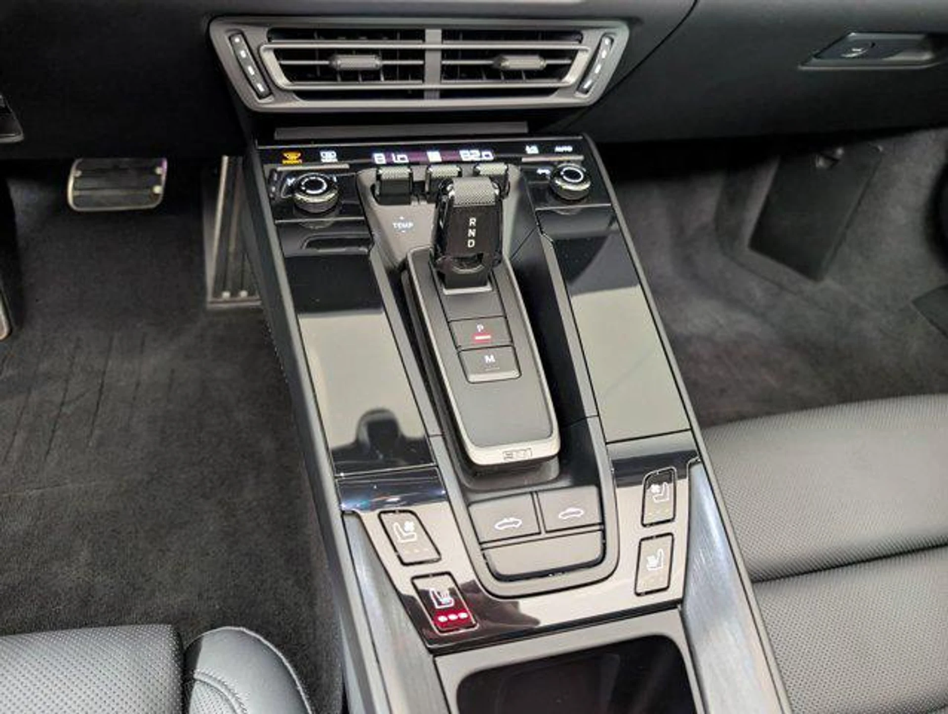 mph015_484142935_Xotk8w_Ka_B_Kg_Fpnz_LF_5_QL_MP_Kc_A_fd88302eba