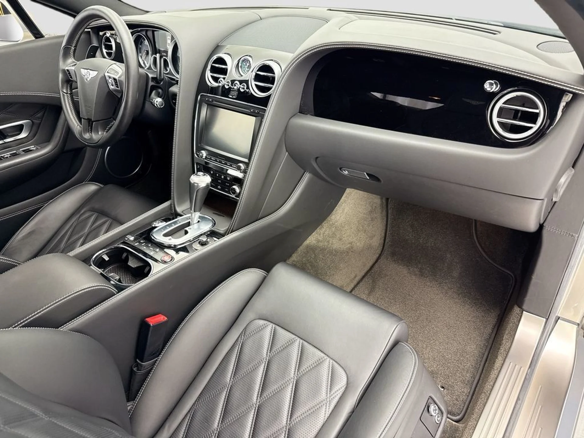 mph015_484480774_used_2014_bentley_continental_gt_v8_s_2drcoupe_8119_22998734_16_1024_5c2423cc23