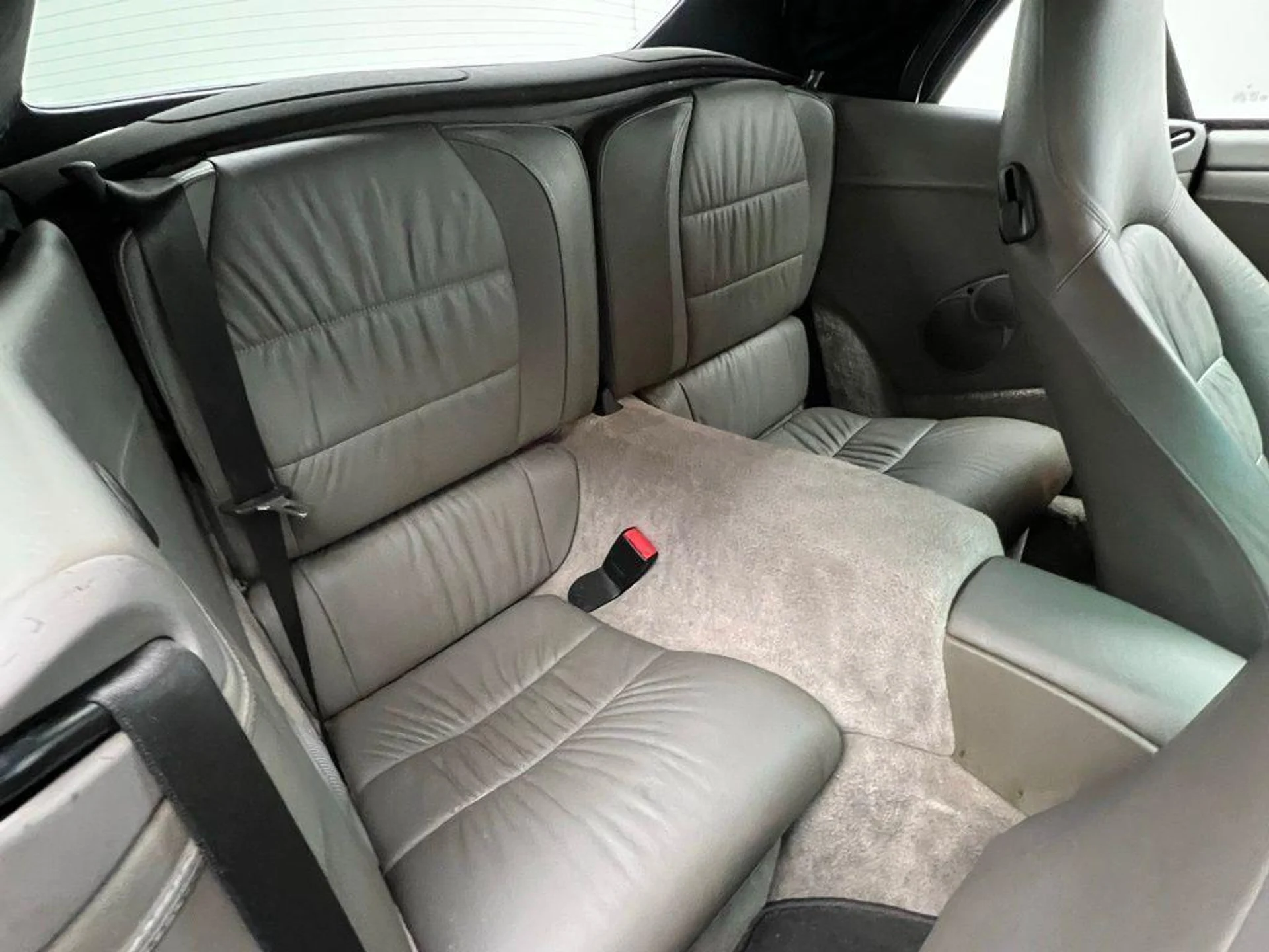 mph015_485631653_i1s_K8_6h_S28uckfivvhq_B_0_PV_0_I_9fce9ca5fc