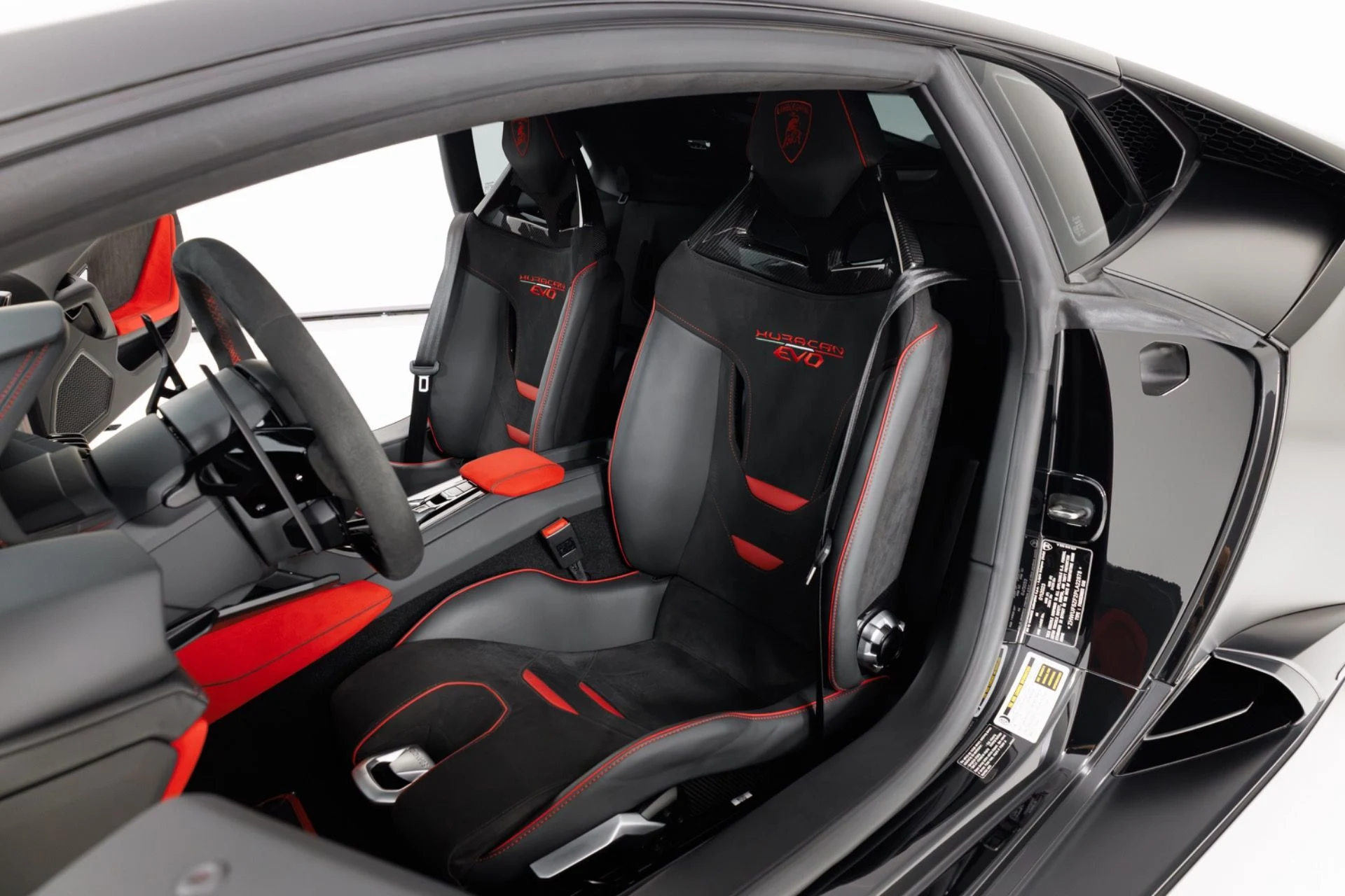 mph015_486697419_Used_2023_Lamborghini_Huracan_EVO_1790005618_e317f5daaf
