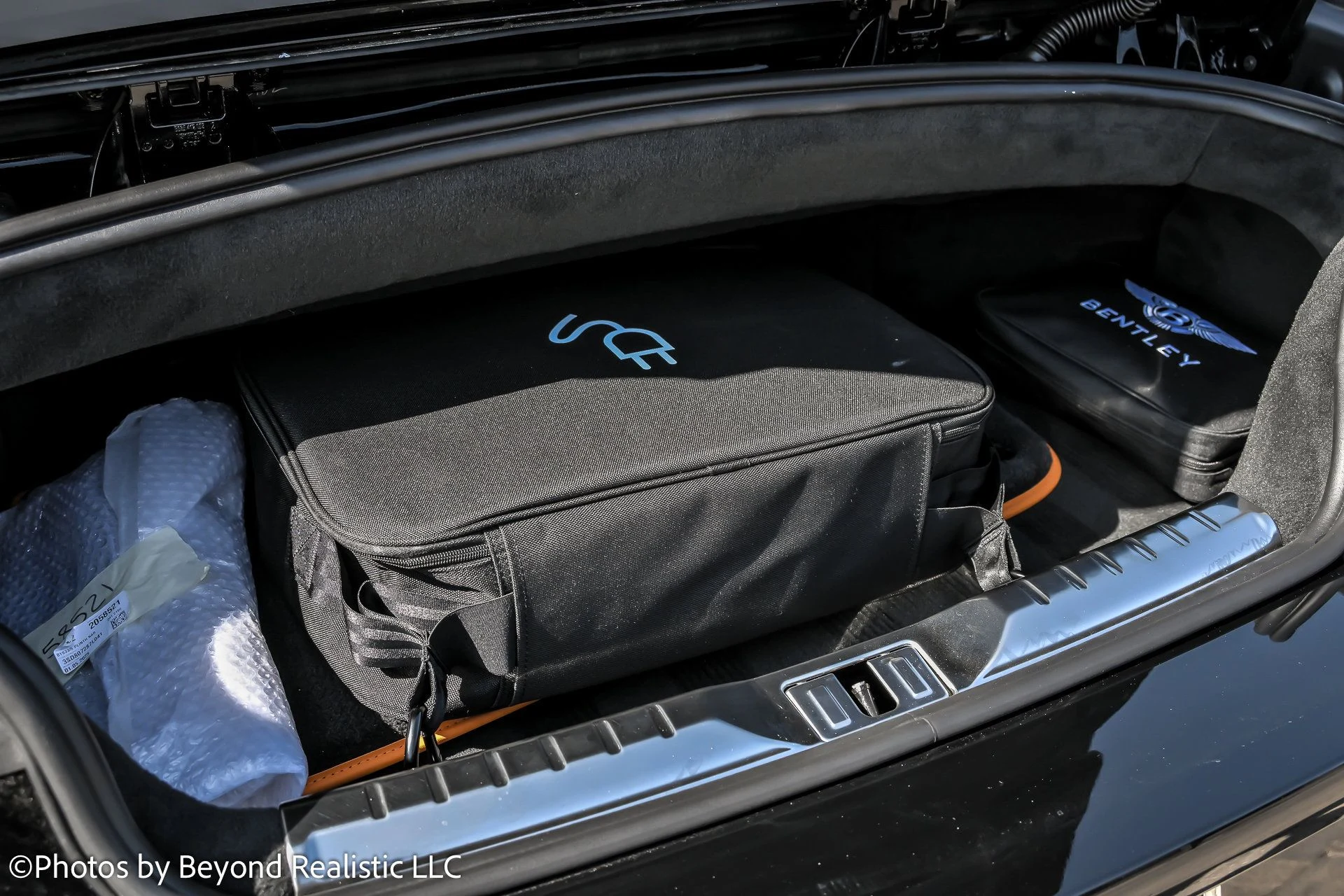 mph015_490868392_a9c415ef81deaf6134a183b47962ae0ax_4fa72b9ee9