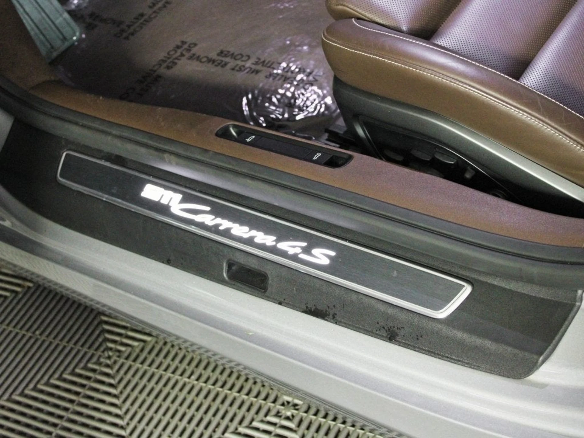 mph015_492727026_16_f1d2a14aac