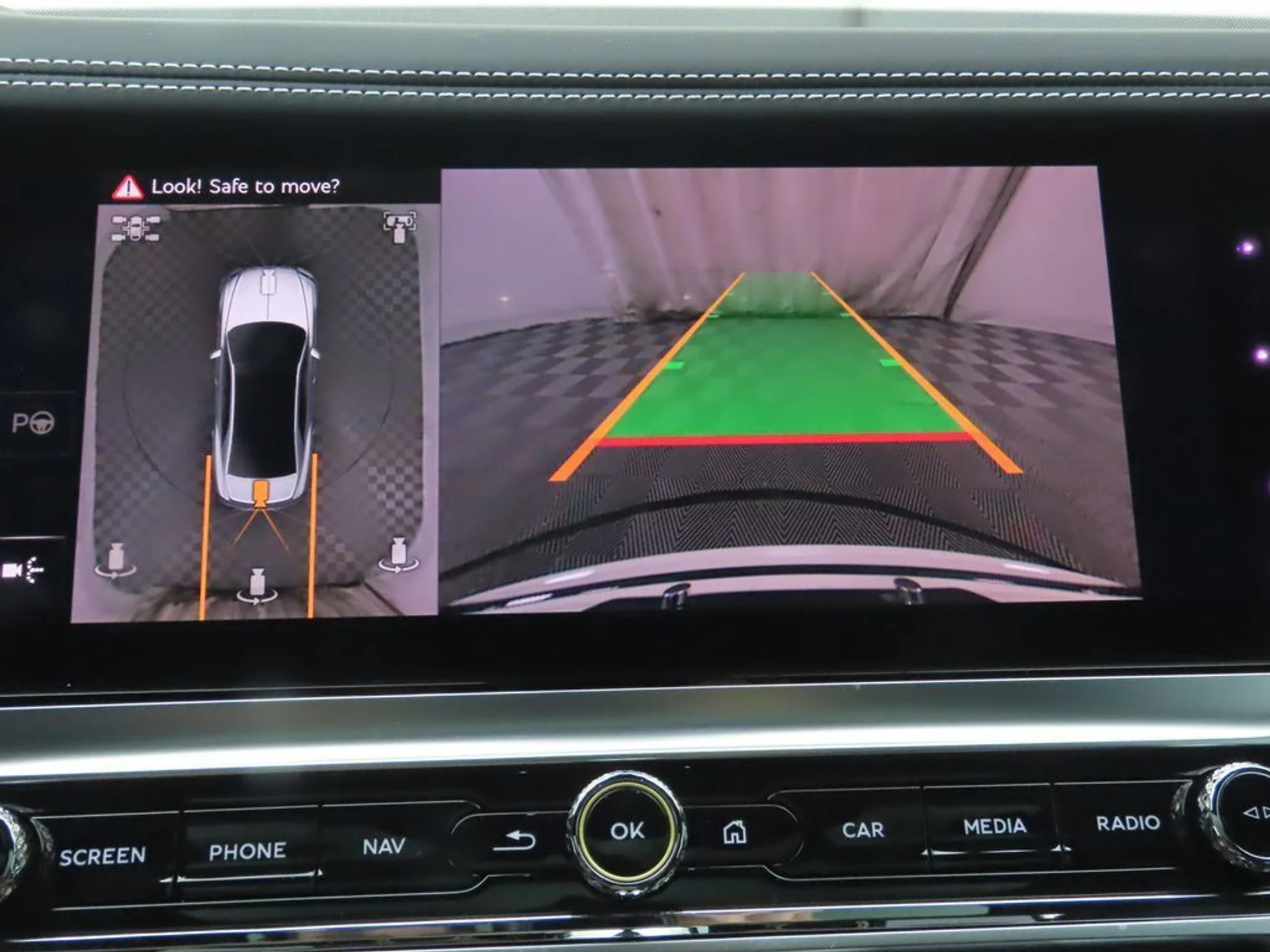 mph015_495029500_used_2025_bentley_flying_spur_speedsedan_8119_22969403_16_1024_ed08f5f6f6