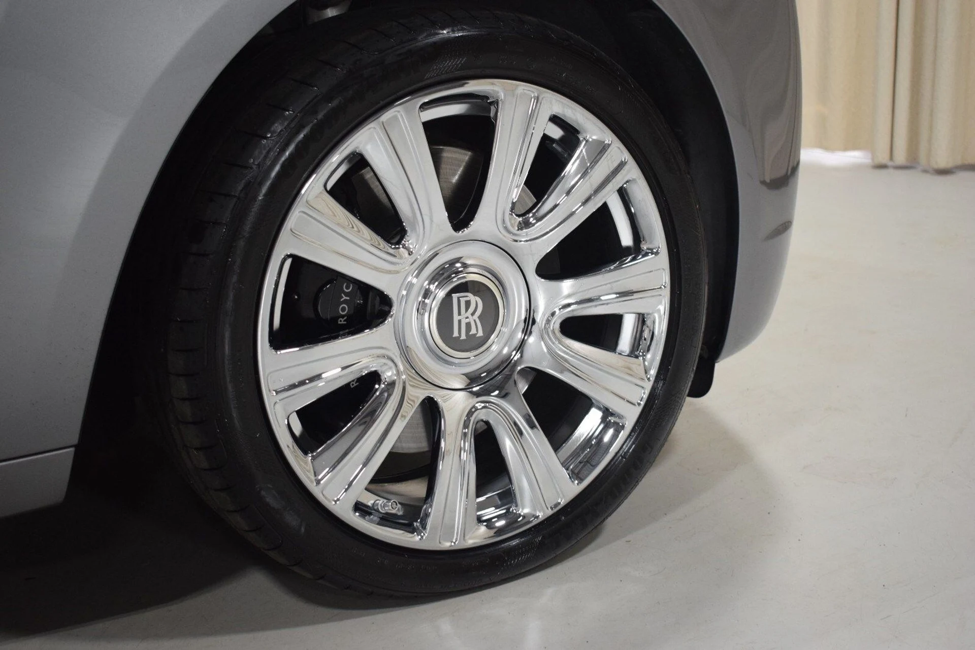 mph015_498213766_d5f80539c1825935cf35913f56a2ed83x_fca81ce22d