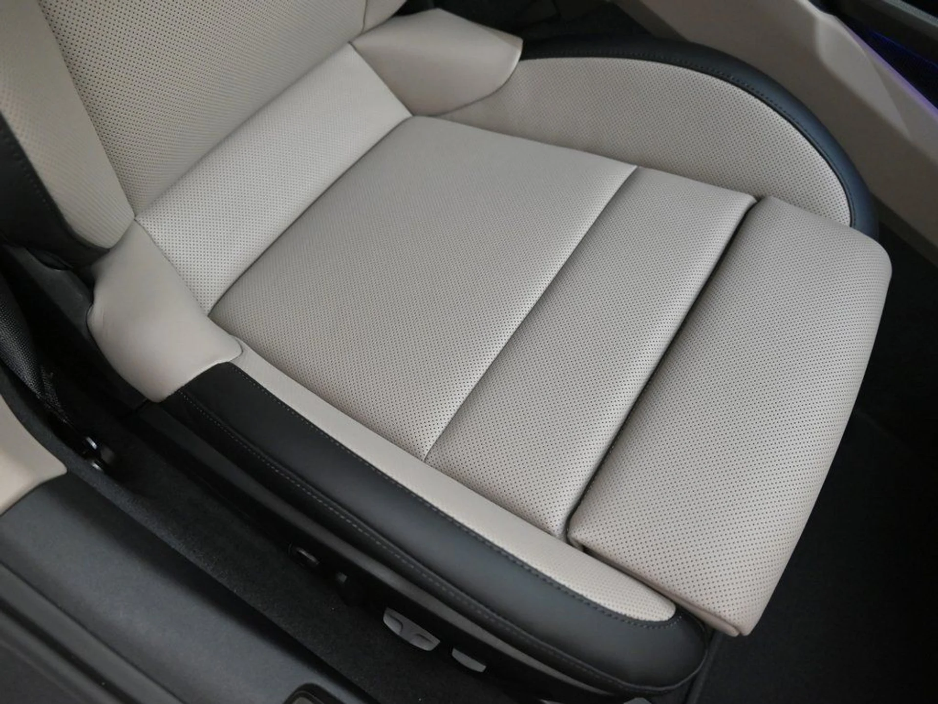 mph015_503294955_deef02fcd29a9f362b9335d7fab759ea_638edcc24e