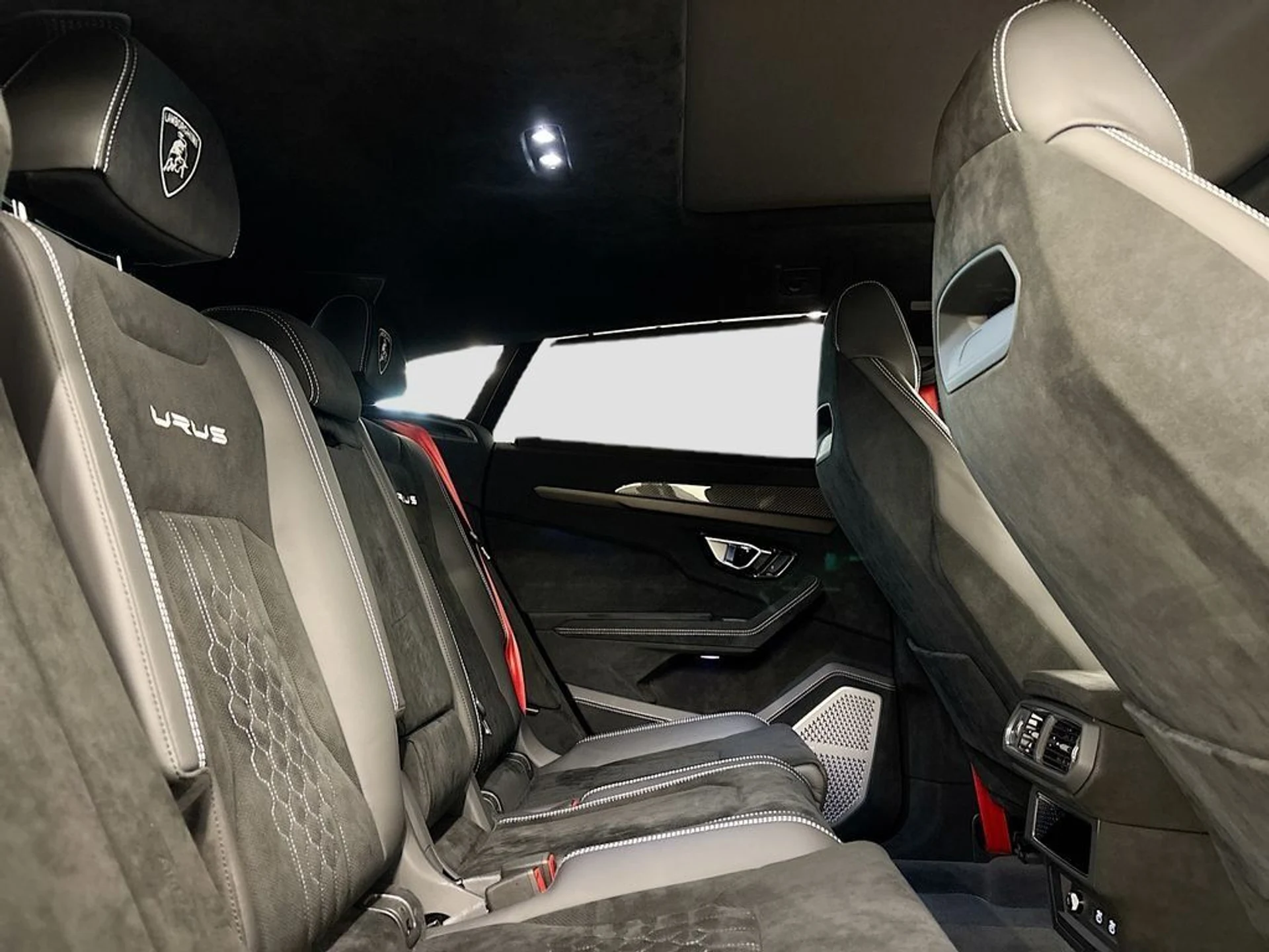 mph015_506029405_8e04cadfba71cb27b27aaf2c37a28293_c35ada5744