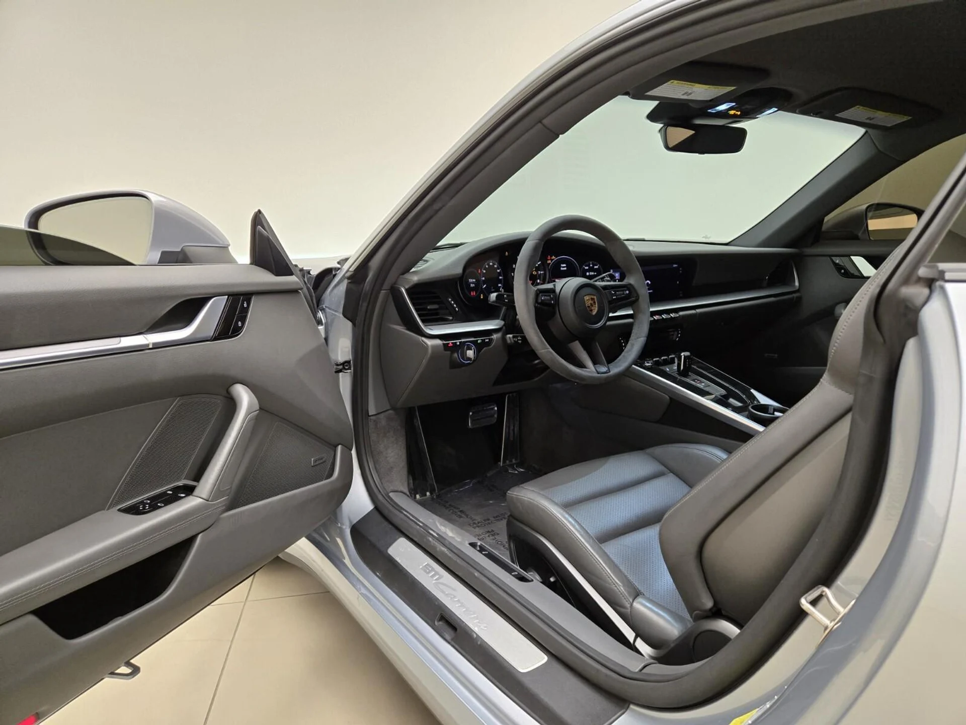 mph015_507170149_Used_2020_Porsche_911_1770705448_d13b7493f5
