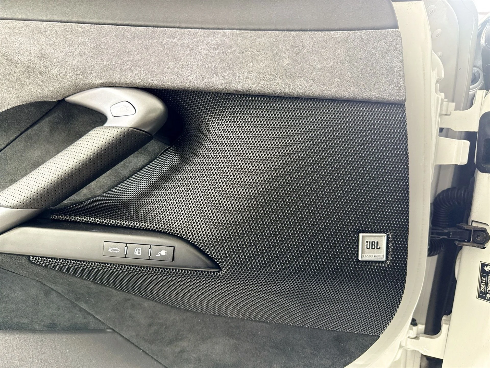 mph015_511824507_ba313ddbaa07c92412893fe018135f61_870590ae85