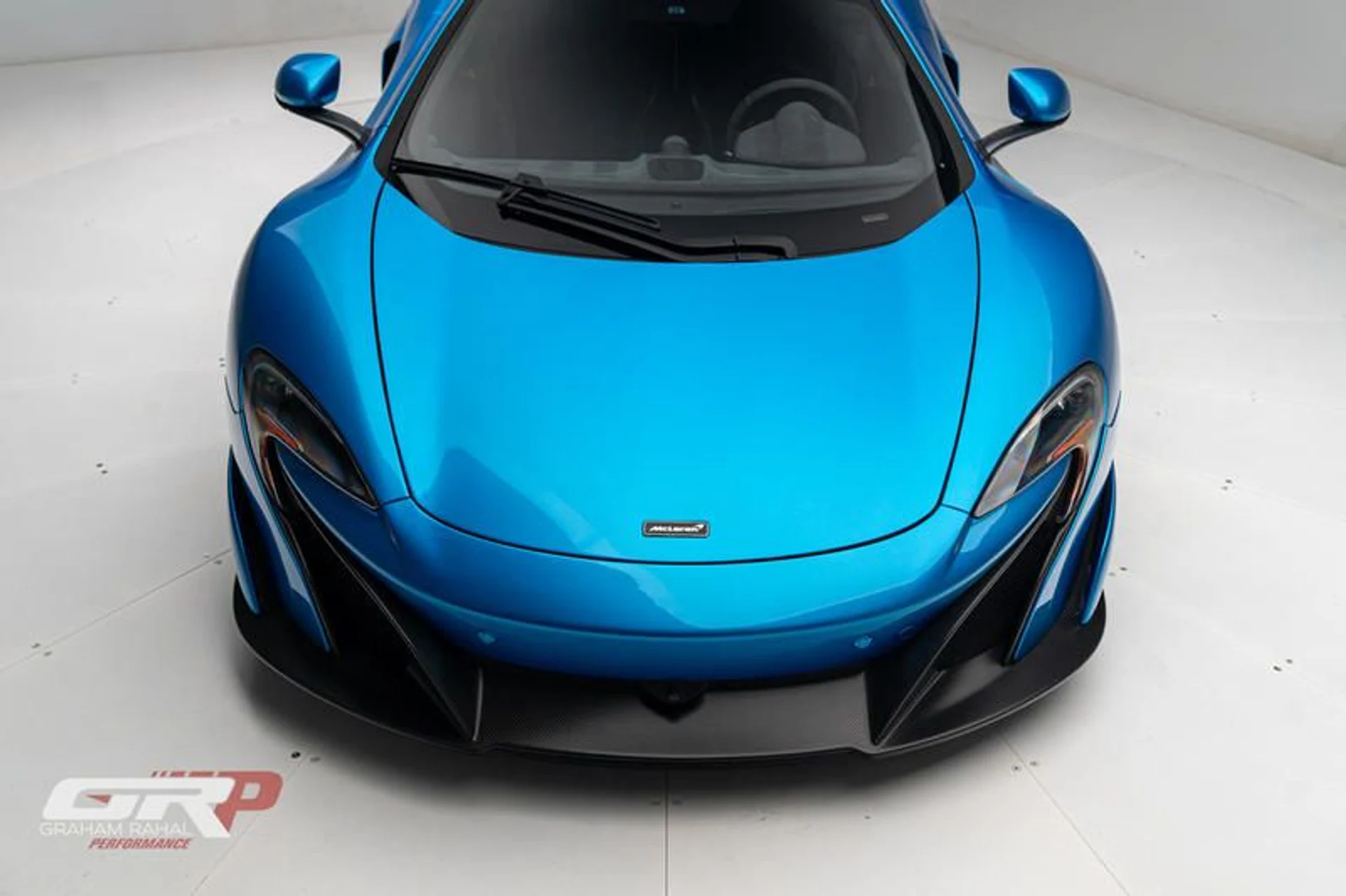 mph015_512240396_4_E115731_3053_45_DC_8296_C8_EA_6865_FA_99_8c0b04343d