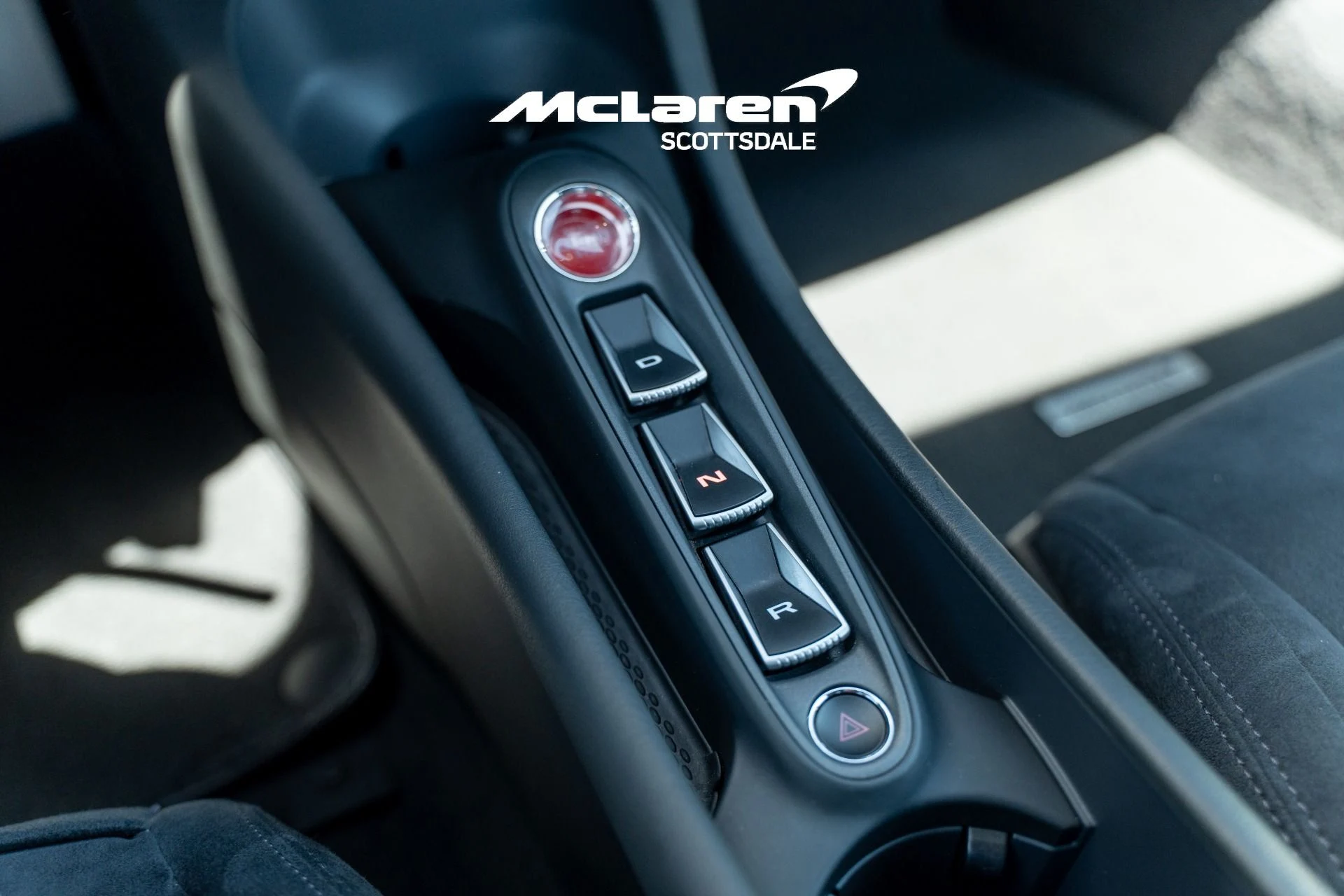 mph015_517032305_Used_2023_MCLAREN_ARTURA_1780682395_c9009a7c19
