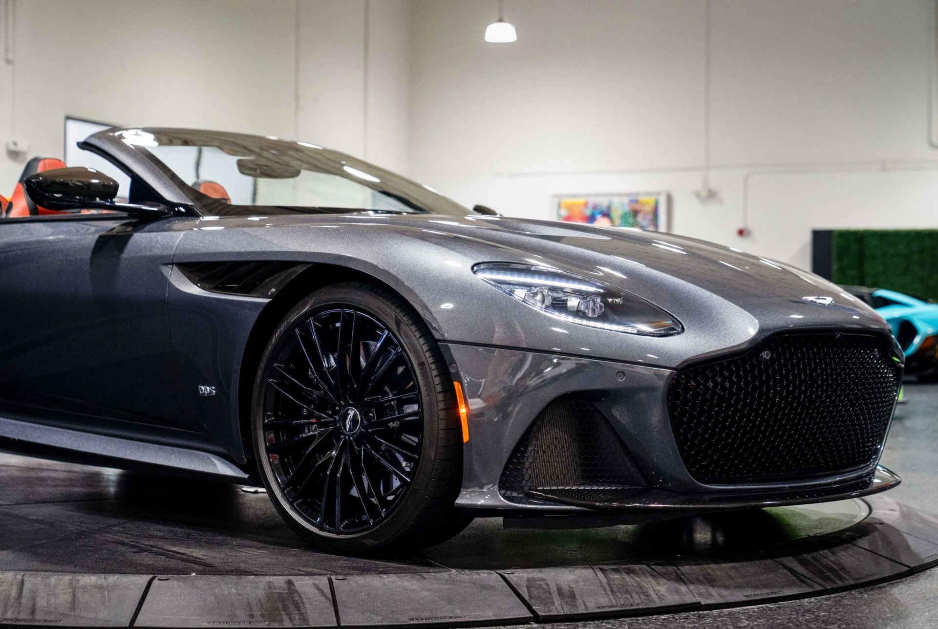 mph015_519571538_Used_2020_Aston_Martin_DBS_Superleggera_1767994739_1bb8e4dfbf