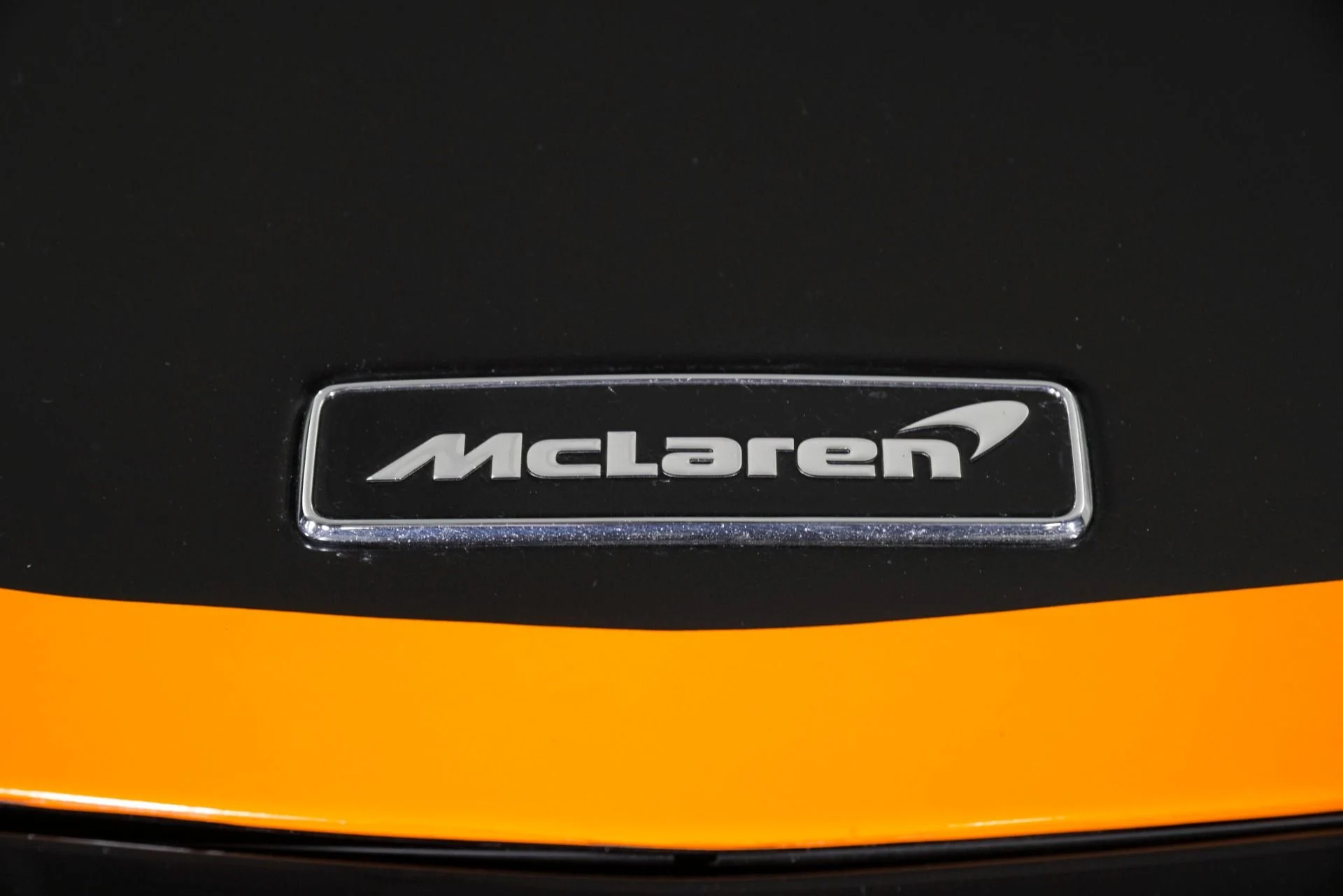 mph015_525201538_Used_2020_Mc_Laren_620_R_1773421354_29c93d1ad0