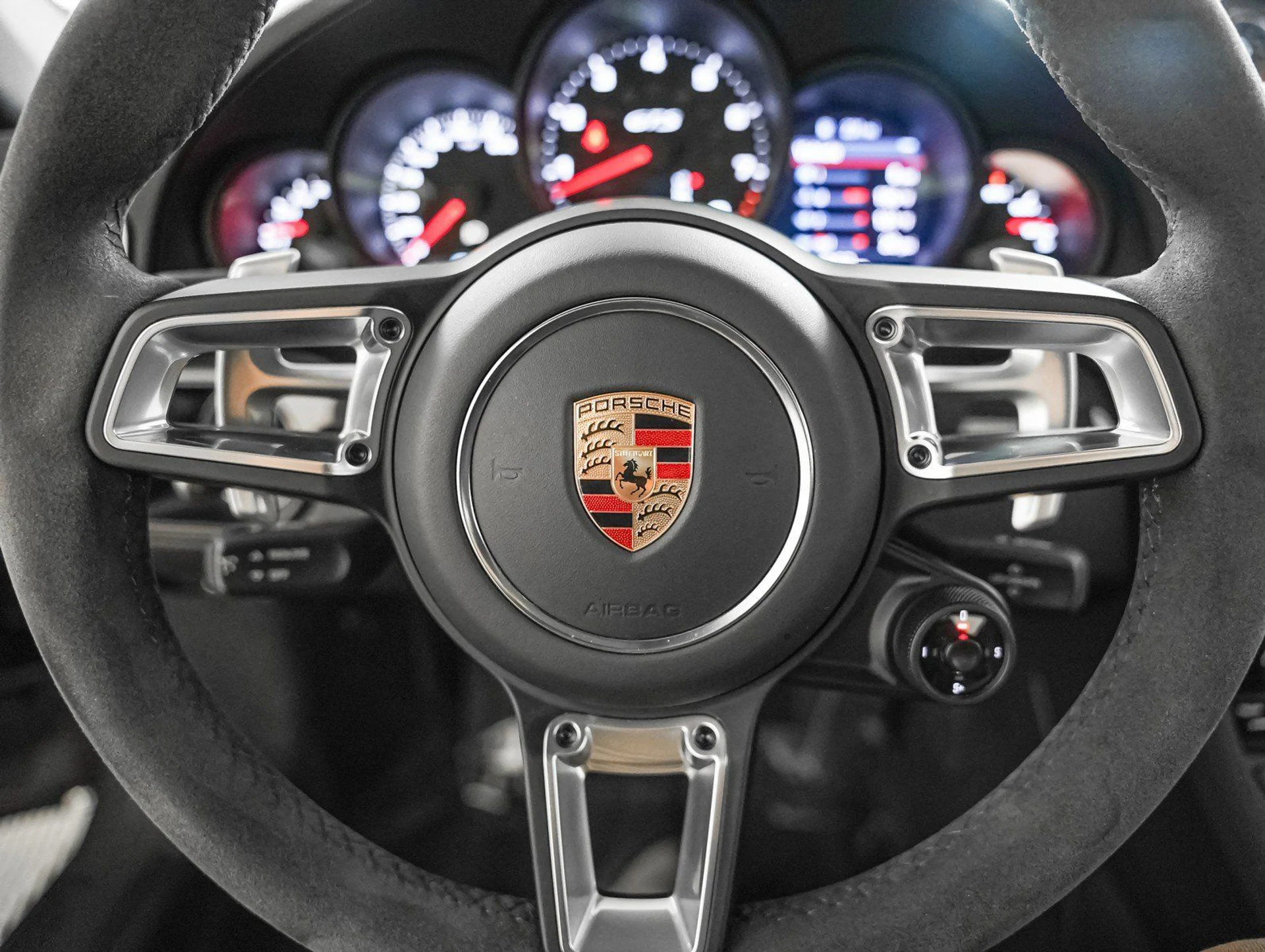 mph015_527533725_8f75564bfac1d3995f78325287af00b2_7ac9b094ad