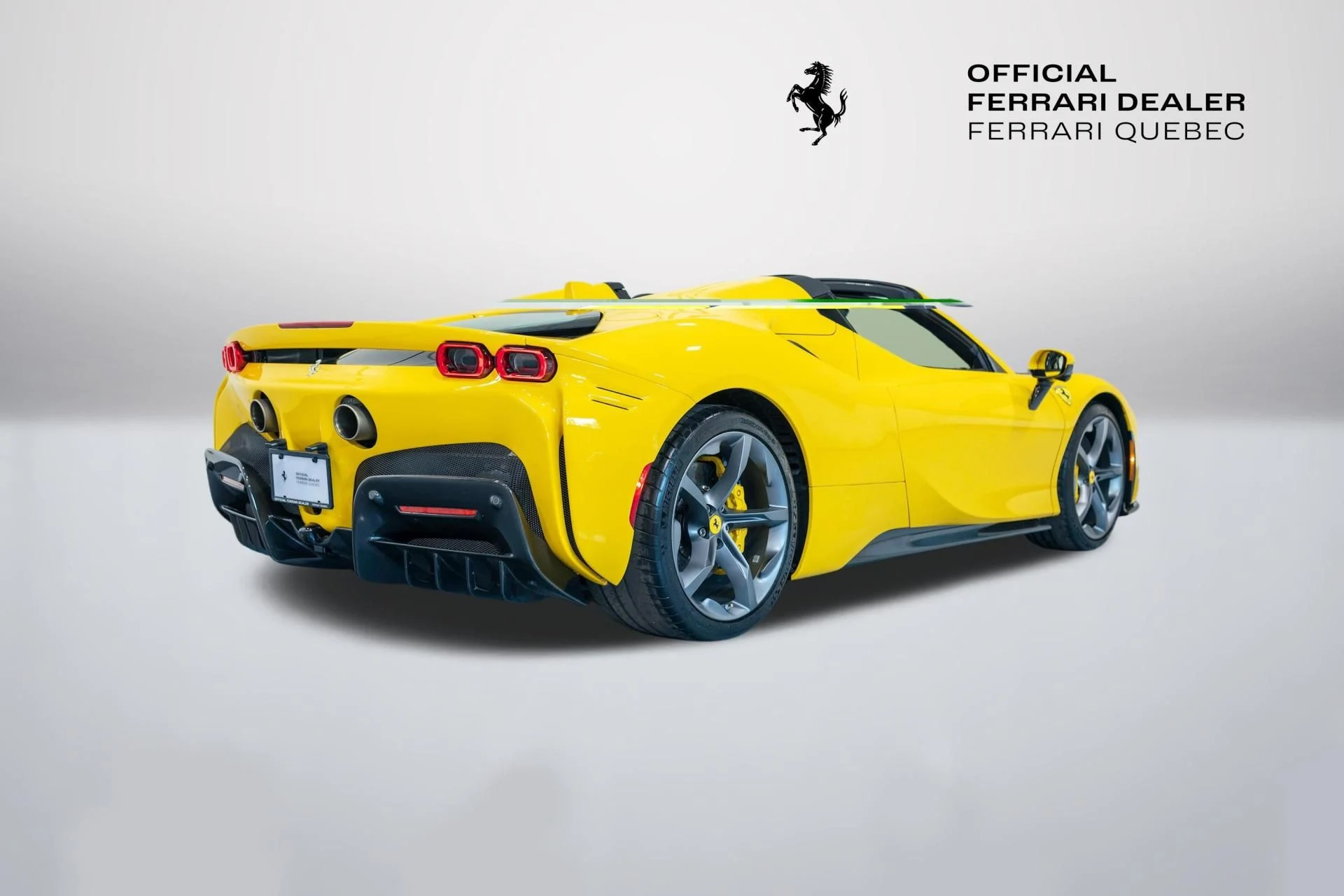 mph015_537388801_Used_2023_Ferrari_SF_90_Spider_Base_1790343066_74c650ed74