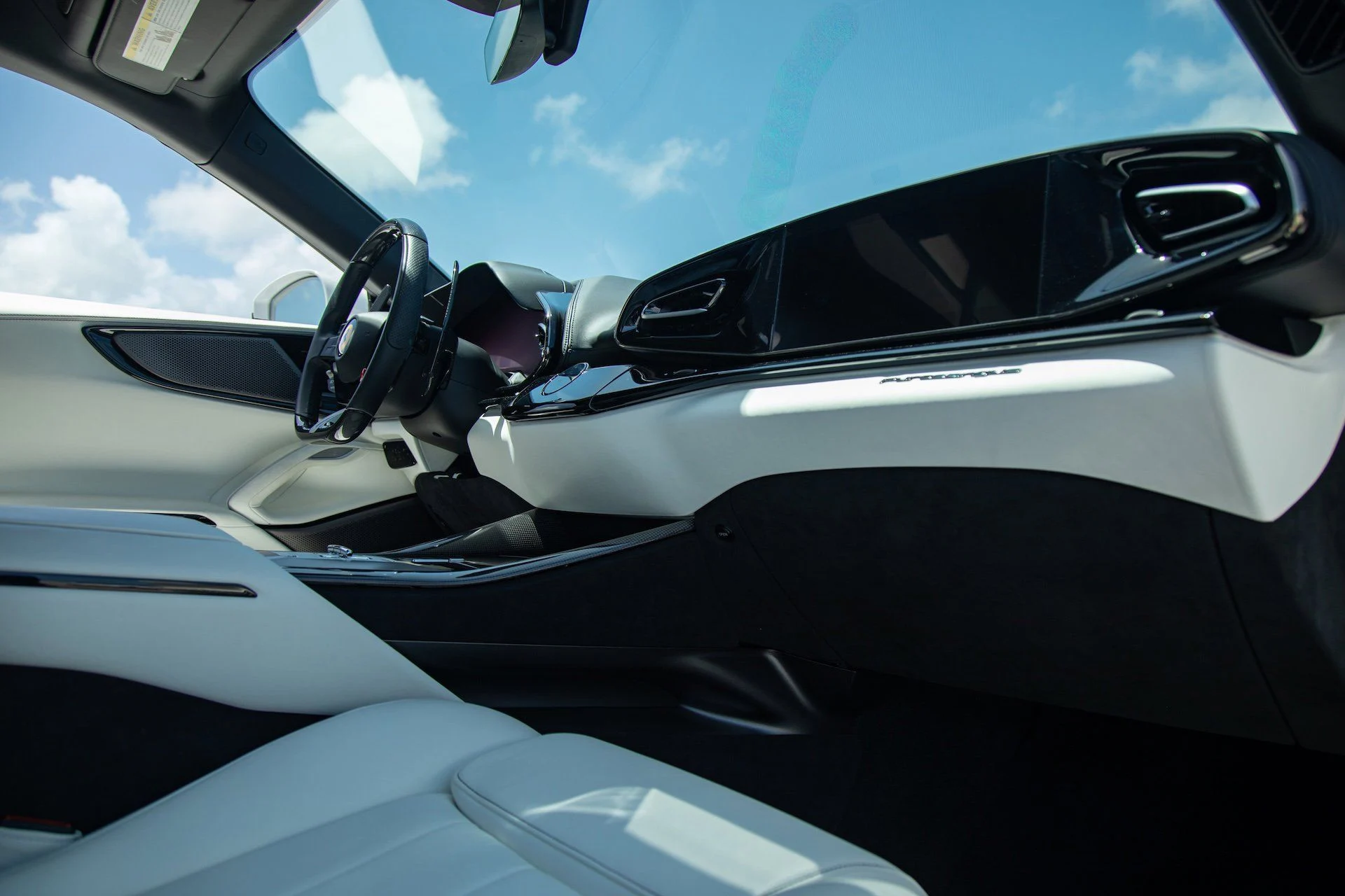 mph015_542379177_cb17af3c024d11ec91fc1fb92f5a9424_0917c8c9a9