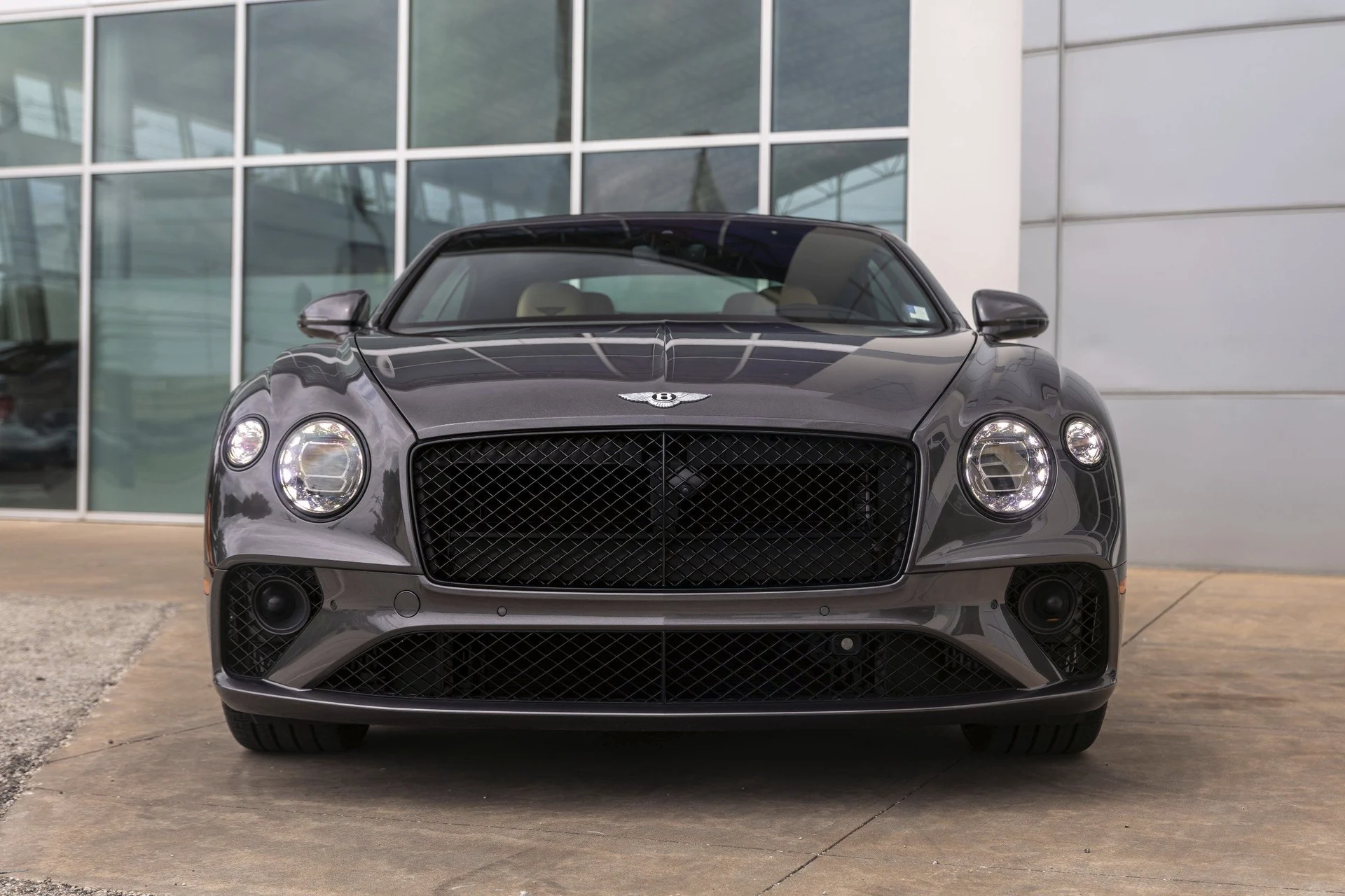 mph015_543770116_Hi_Tech_Luxury_Imports_LLC_SCBDG_4_ZGXRC_016161_image_15_3d0333f16a
