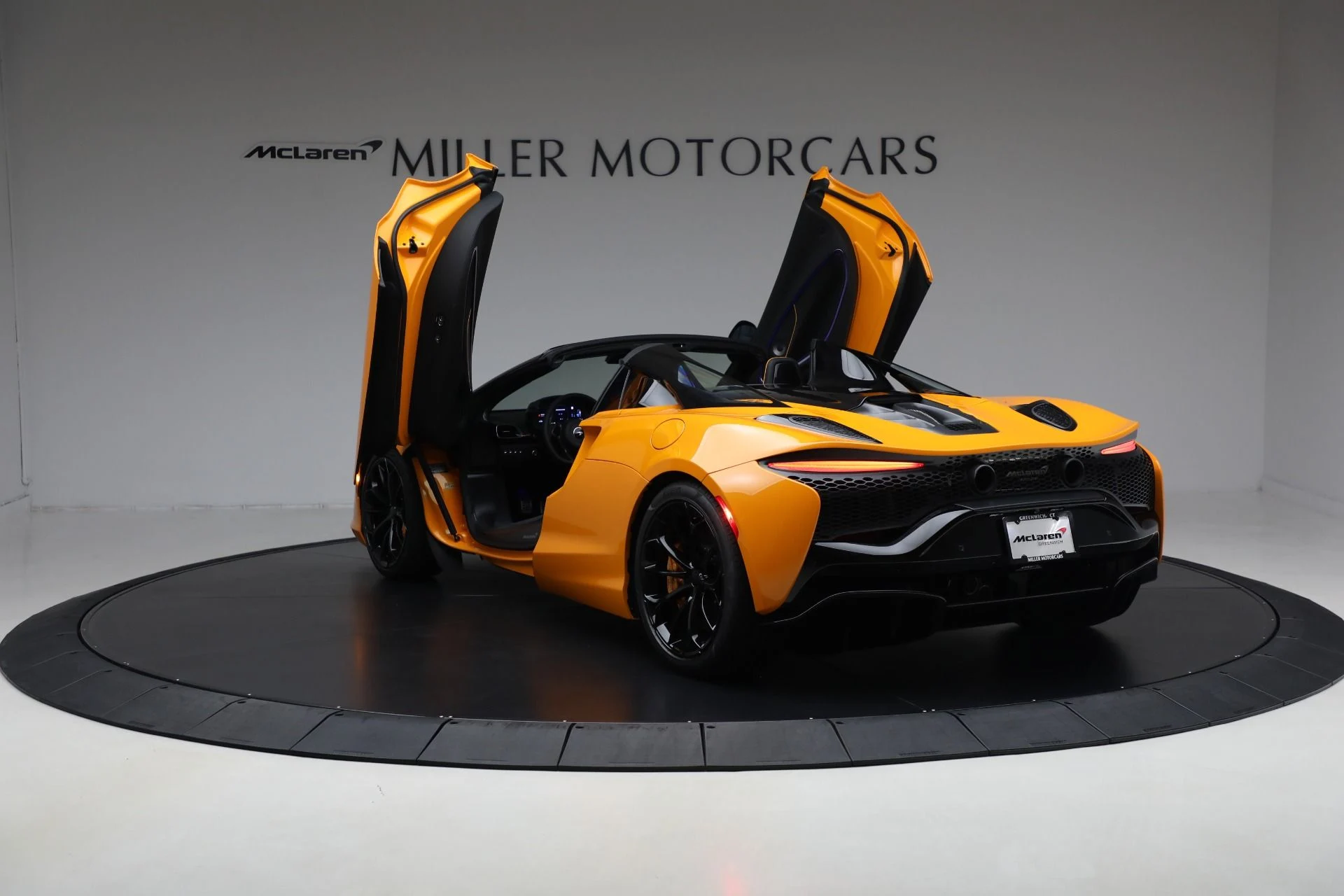 mph015_547586242_New_2026_Mc_Laren_Artura_Spider_Tech_Lux_1566c83811