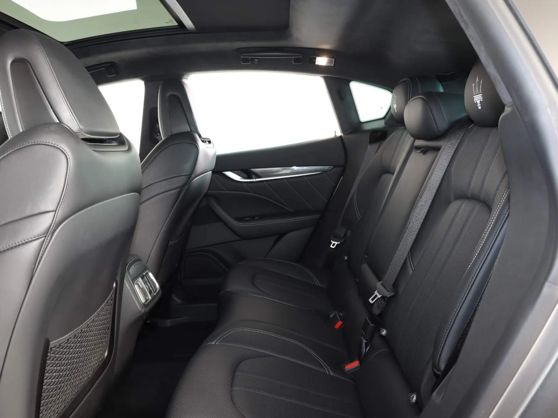 mph015_548927611_e739d73e9a932083d40dd5e305c42a67_7bda4cd284