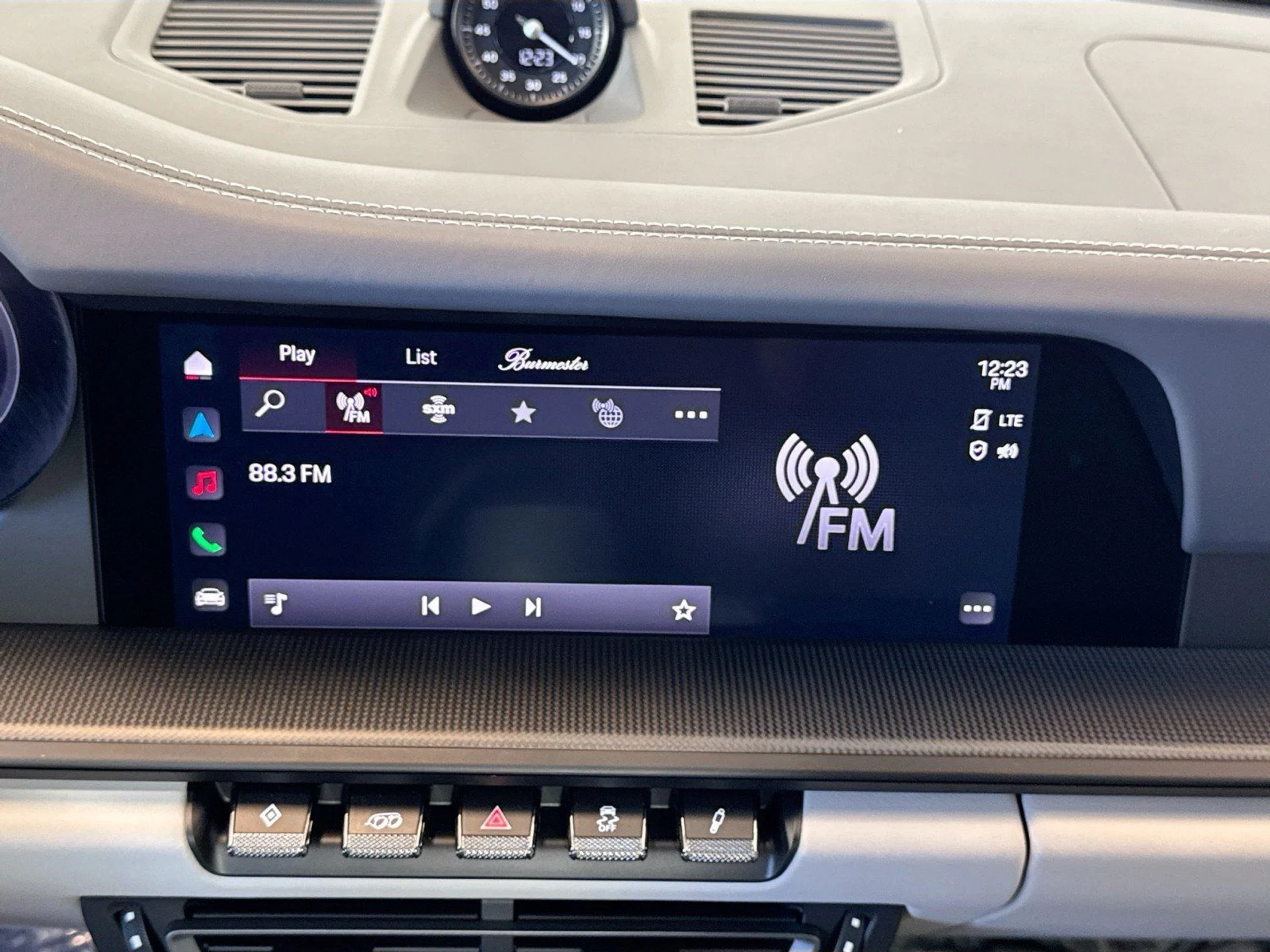 mph015_550697490_f0344449feebf261ee0d0833ba754e57_5312685518