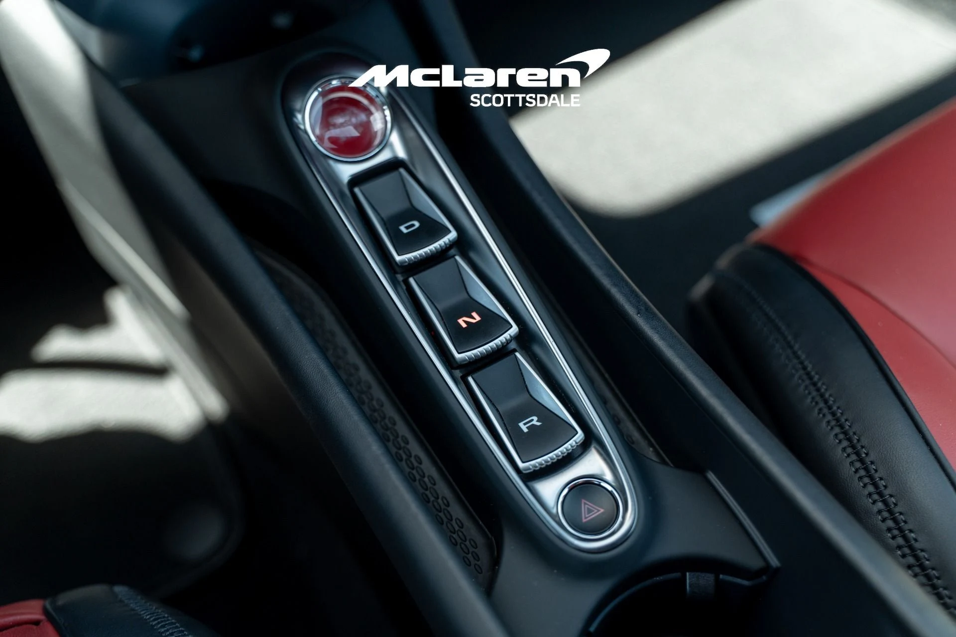 mph015_553538876_Used_2023_MCLAREN_ARTURA_1782148158_5d8dcbdae0