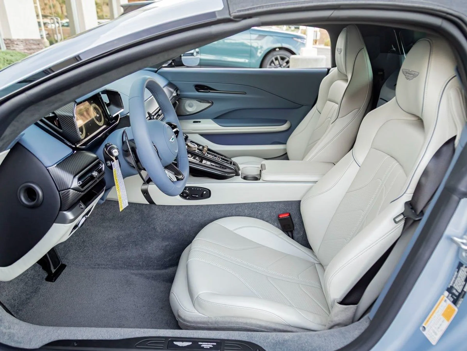 mph015_558089760_16_285d03f5d7