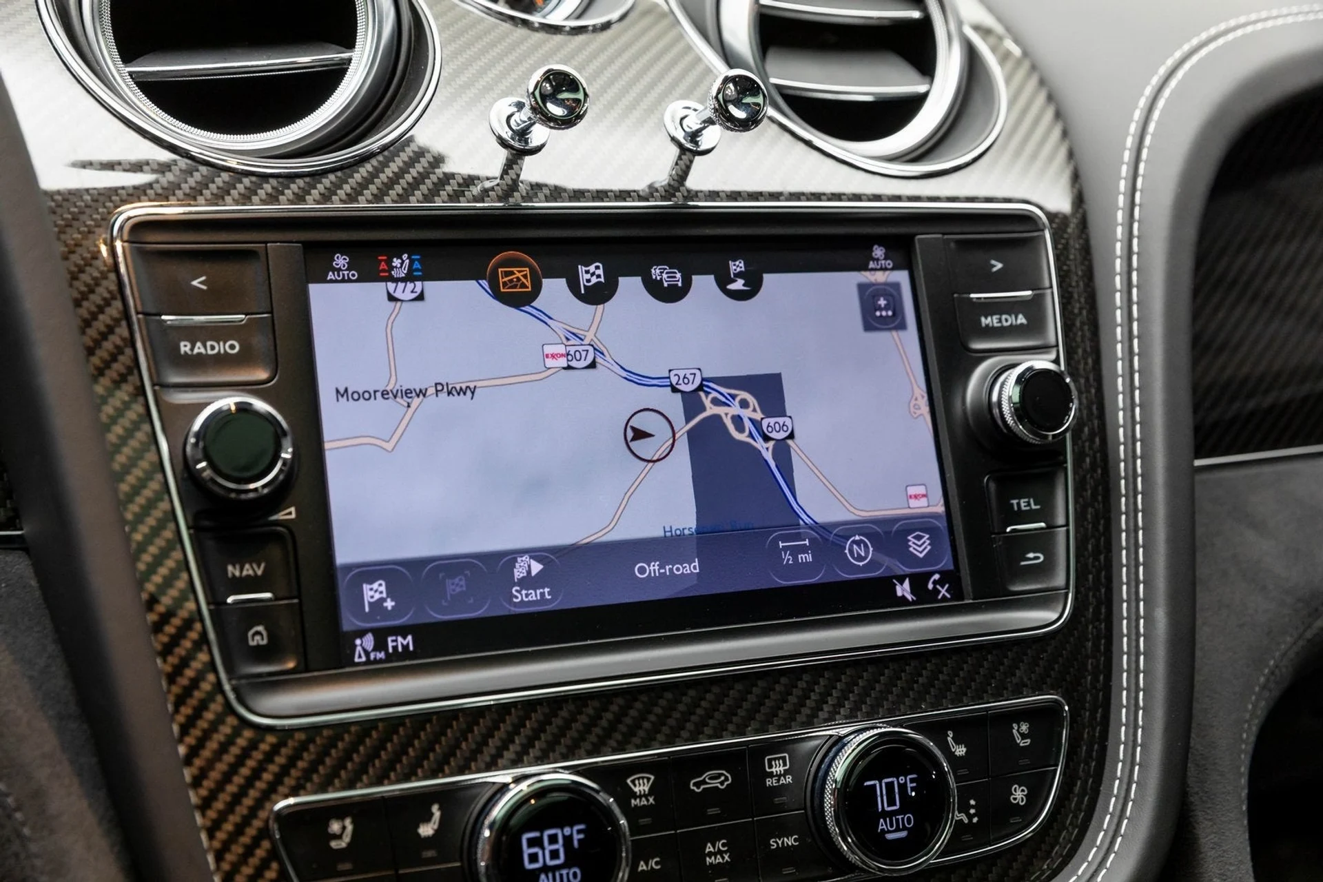 mph015_55874221_16_f13e2b89fa