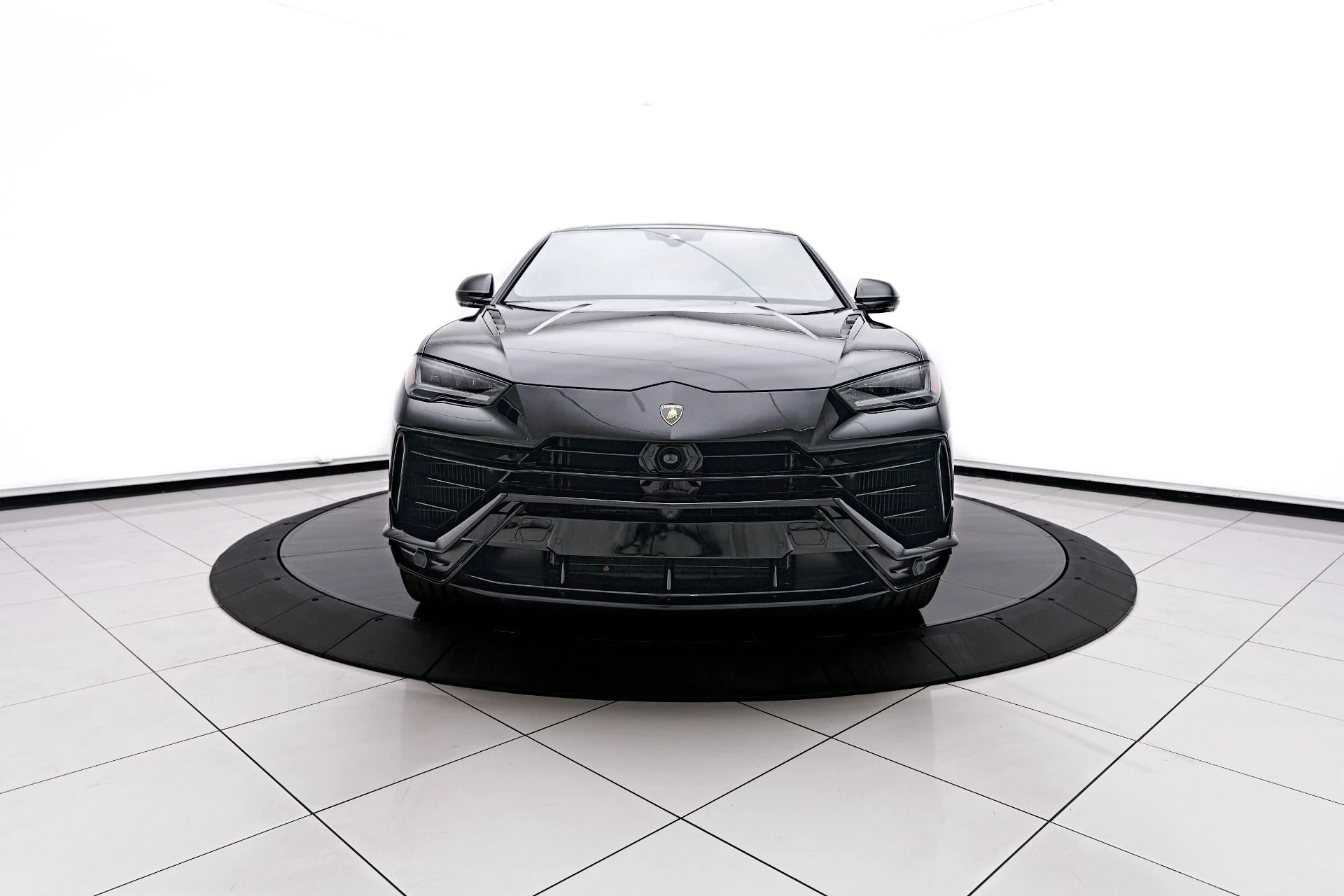 mph015_567223296_Used_2024_Lamborghini_Urus_S_1759191666_d8ea1ce031