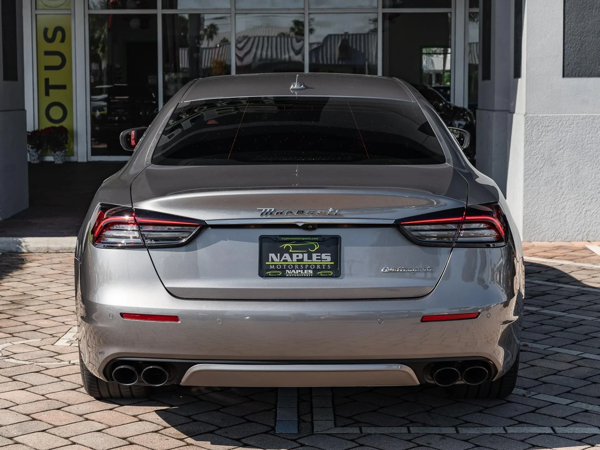 mph015_571780193_Used_2022_Maserati_Quattroporte_GT_1765231526_794cc2ba37