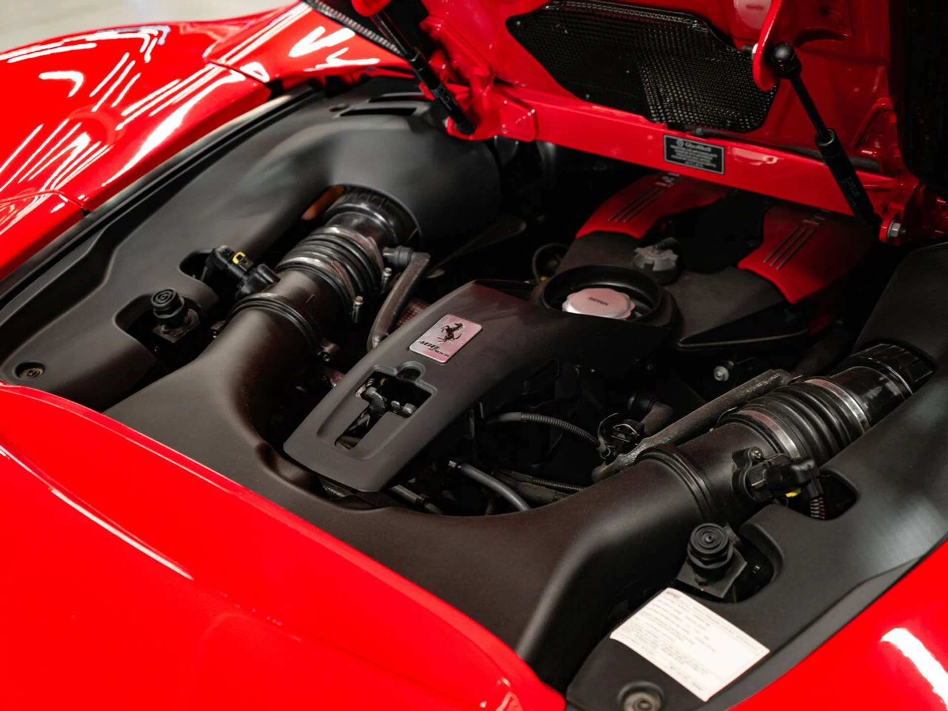 mph015_574818302_ferrari_488_spider_2018_3ed396041f