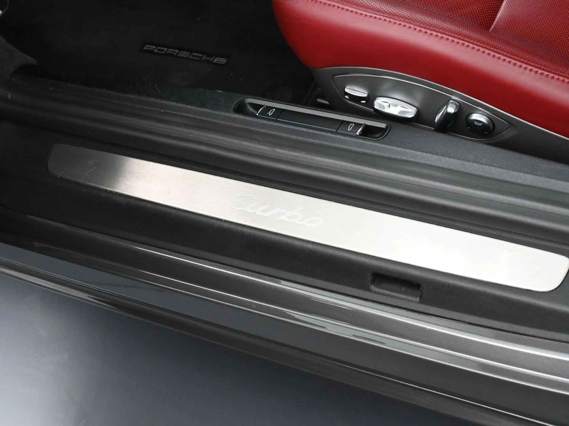 mph015_577116373_c1fe93b4_b35d_427f_8f7f_d1020eb70b3e_0c4267641c