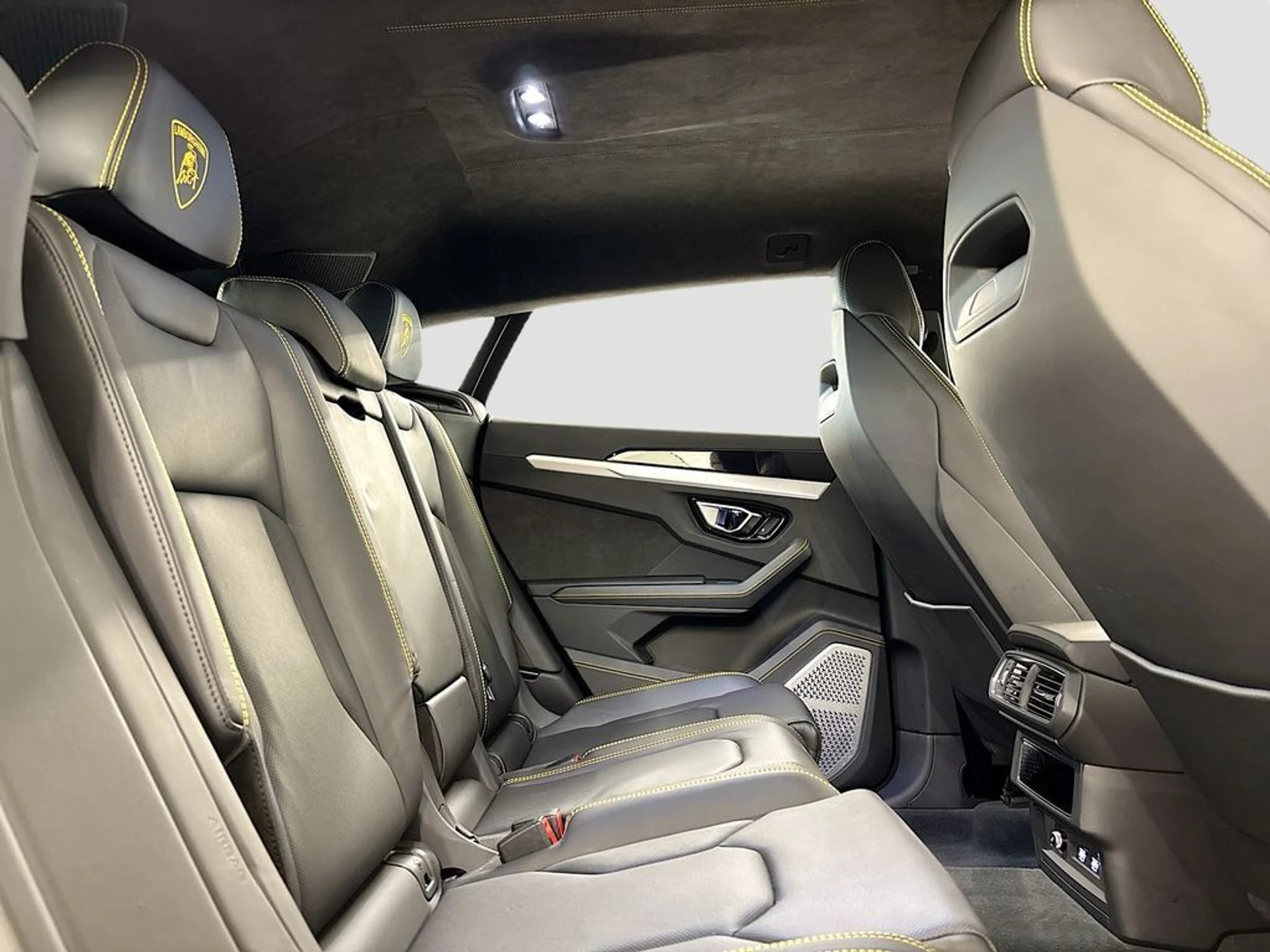 mph015_577413764_66cd62abee10952b952d4475d0d9771f_1307a80a9a